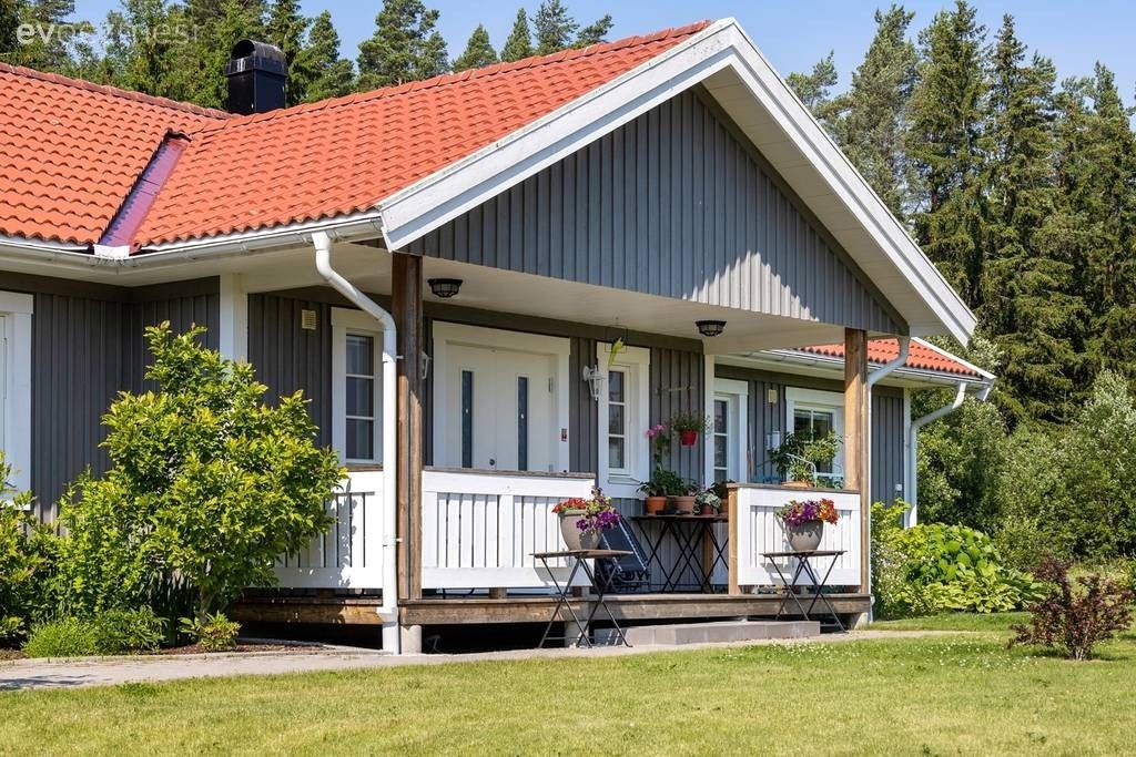 146 M2'lik Bu Ev Ayrı Mutfaklı Müstakil Evler Grubuna Dahil