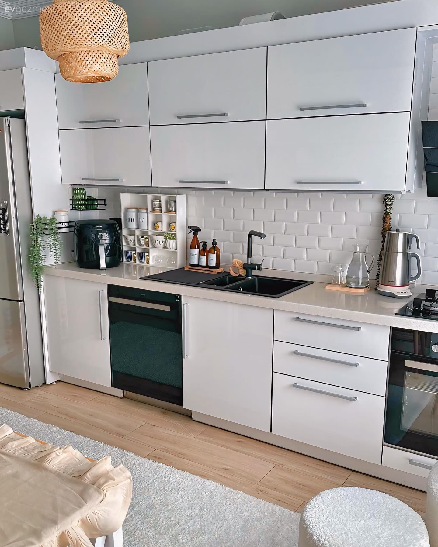 Bu Ferah Mutfakta Keyfine Düşkün Alan Kahve Köşesi!