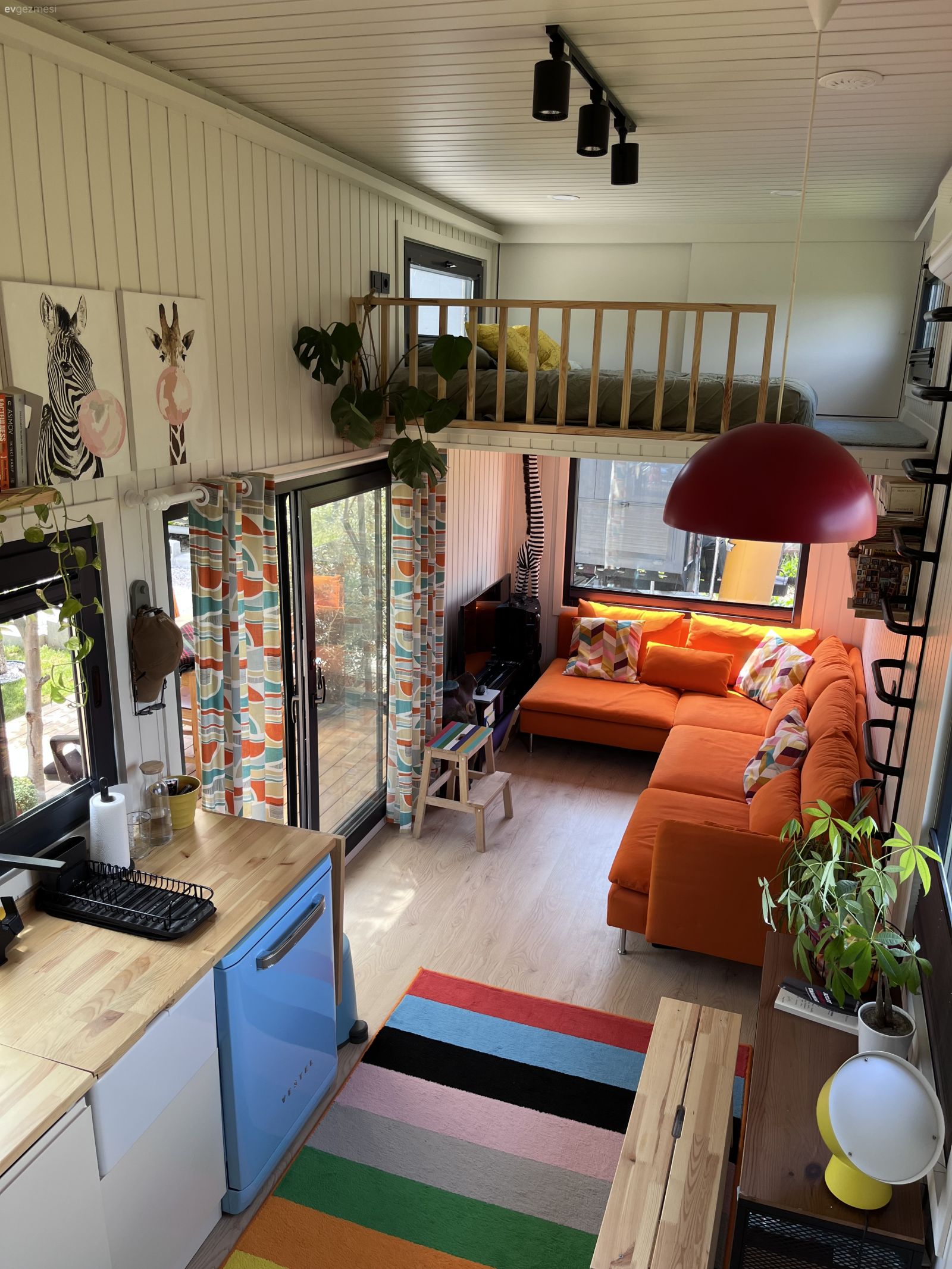 Minimal ve Ekolojik Yaşamlar: İzmir'de 27 M2'lik Bir Tiny House