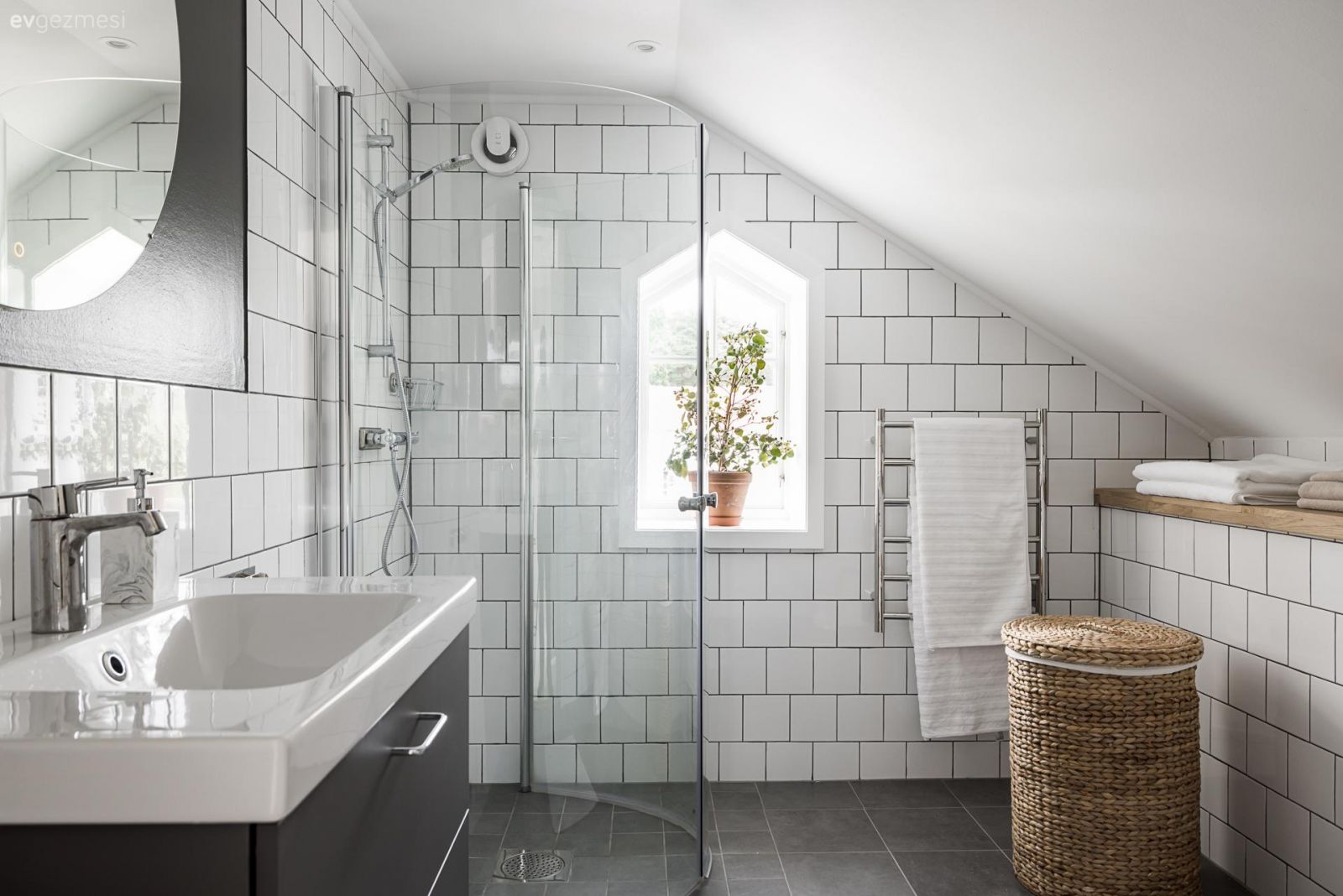 Masal Alemine Davet Eden 167 M2'lik Beyaz Villa