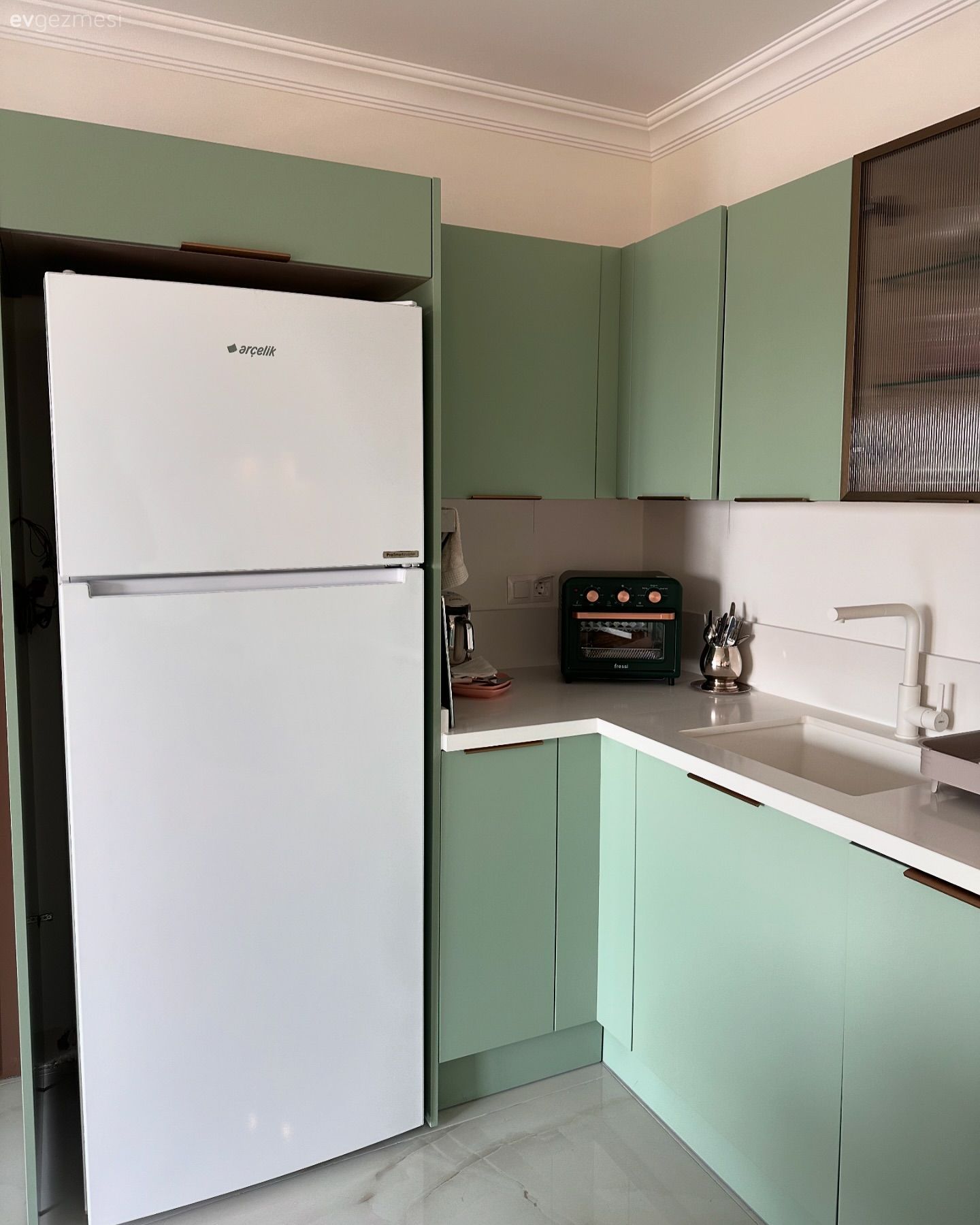 Su Yeşili Mutfak Hayali Olan Bu Hatay Mutfağına Mutlaka Baksın!