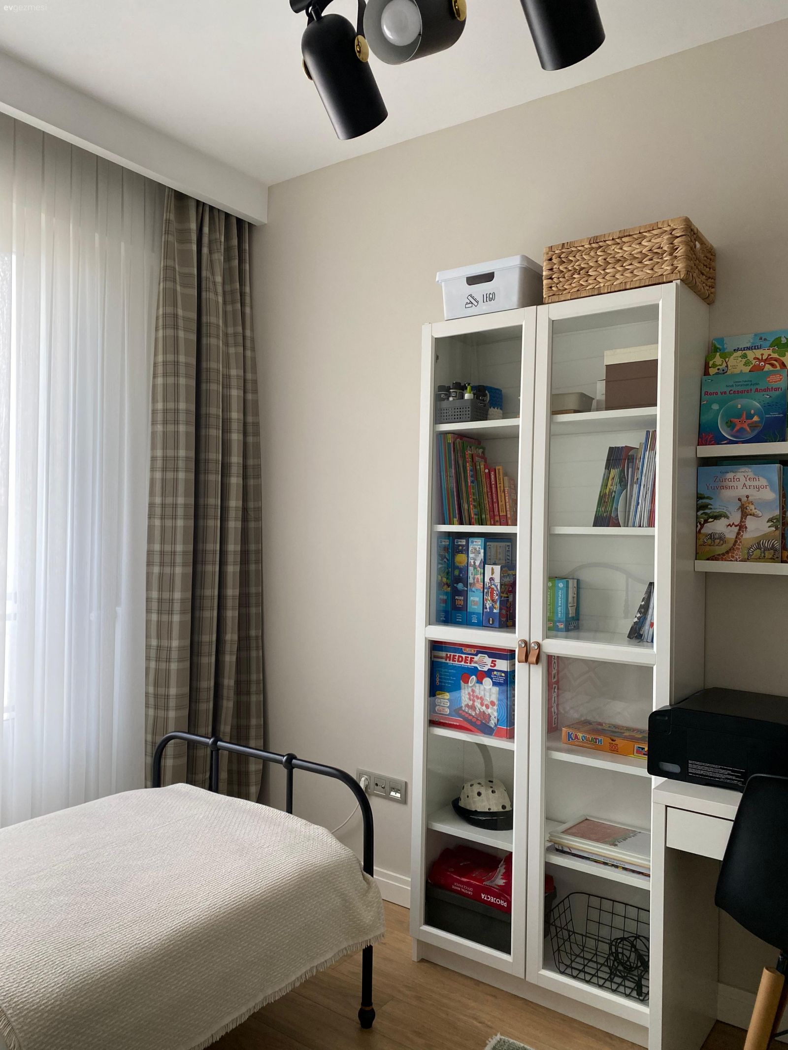 Öncesi&Sonrası: Değişimi Çok Seven Bu Evde Duvarlar Hep Hareketli!