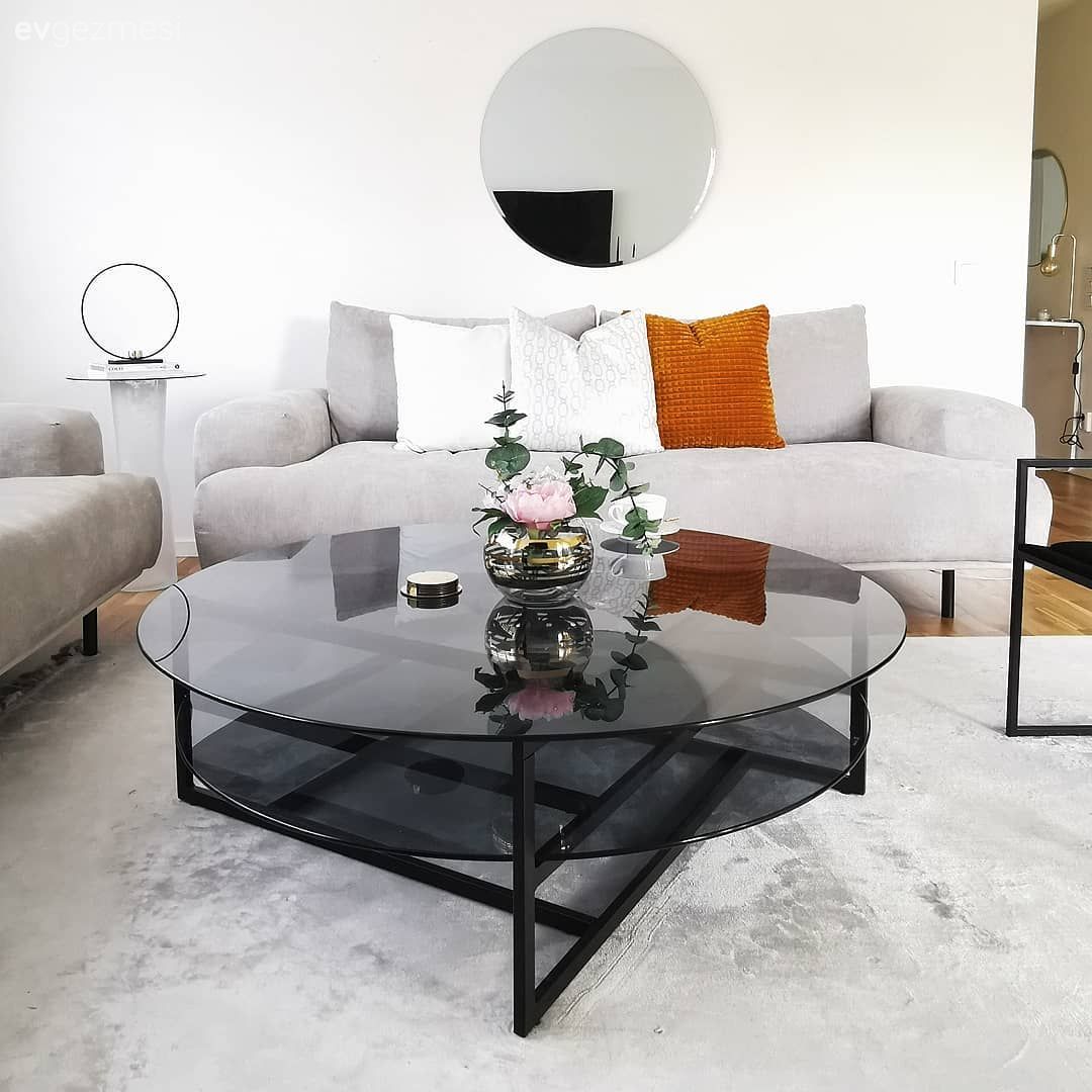 Ev Gezmesi: Şık Tasarımları İçinde Barındıran Modern Bir Salon