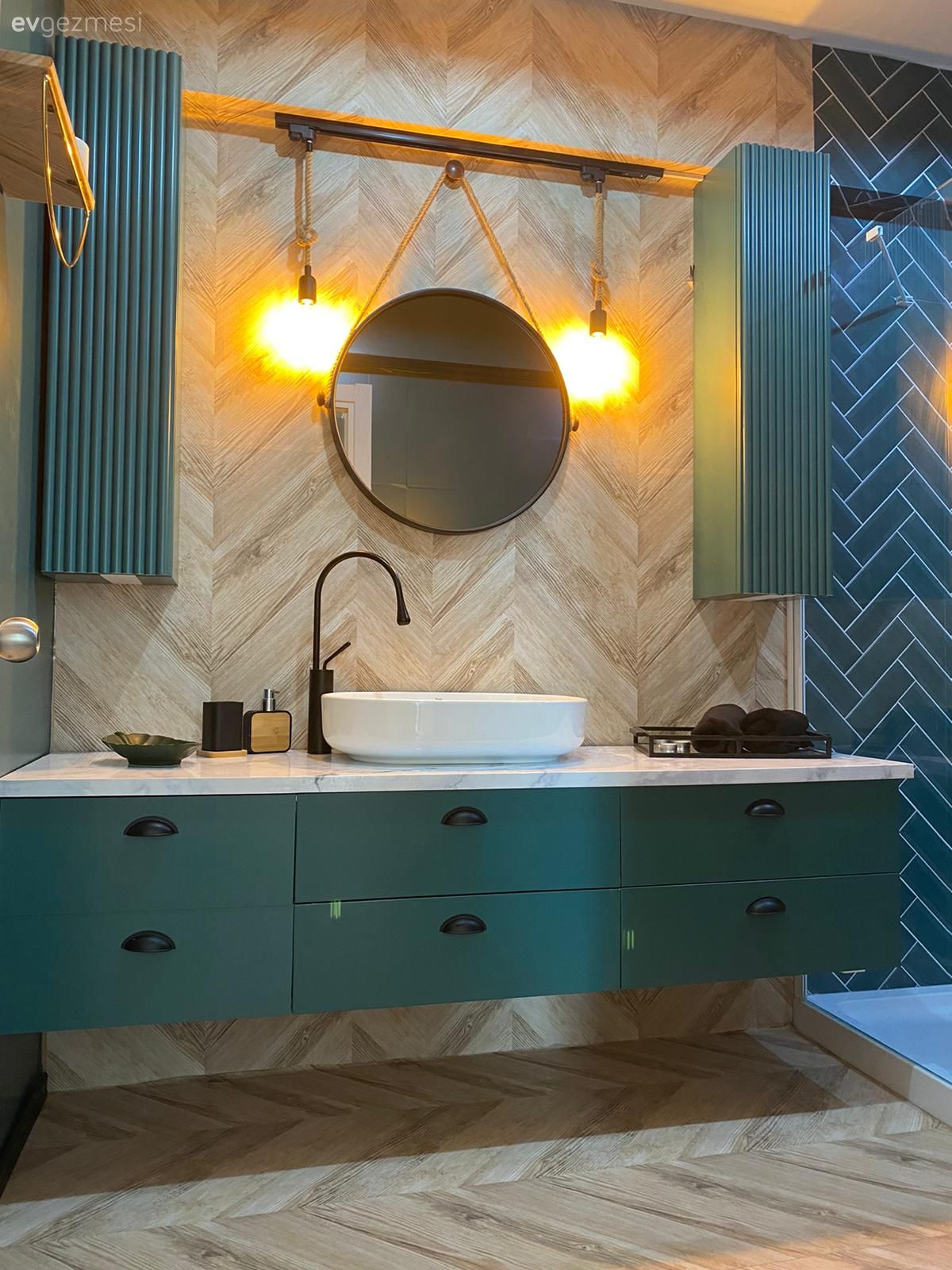 Banyo Dolabı Modelleri: Farklı Çeşitler ve Popüler Tasarımlar