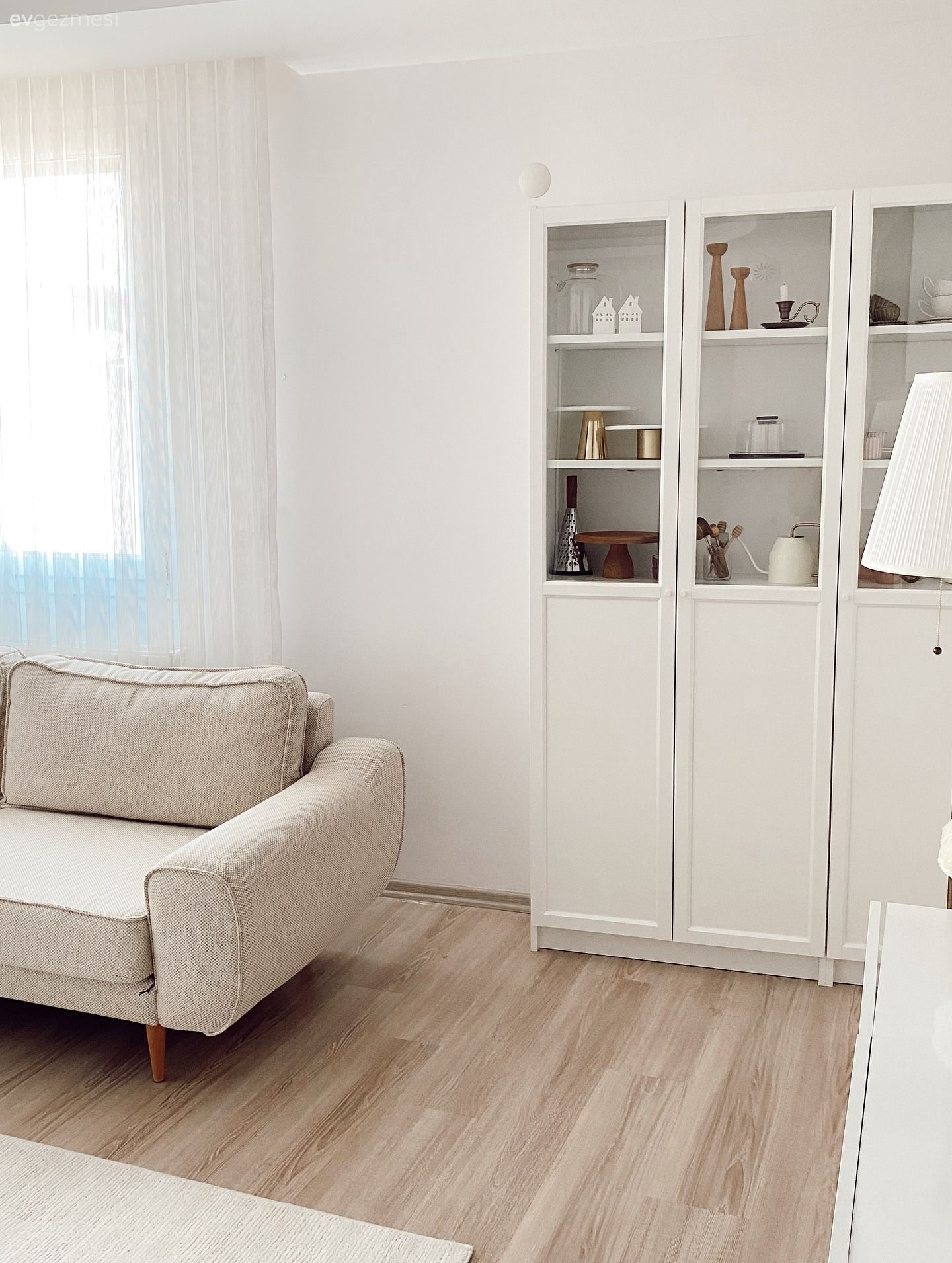 Bu İzmir Dekorunda Sadelik Net Şekilde Benimsenmiş