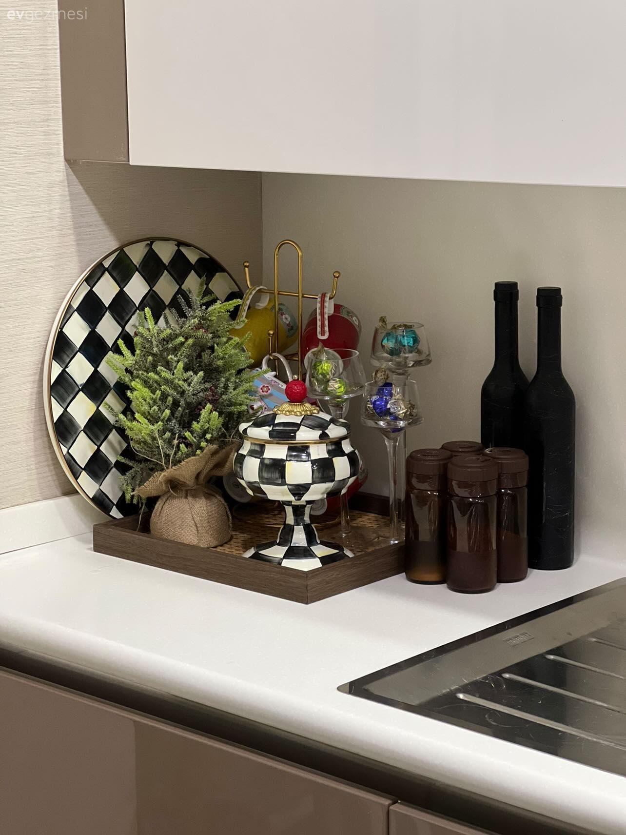 Beyaz, Mutfak tezgahı, Mutfak, Mutfak tezgah arası, Mutfak aksesuarları