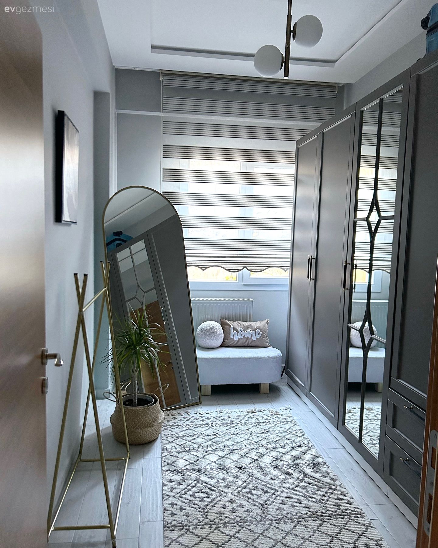 Muğla'daki Bu Evin Balkonundan Evin İçine Enerji Yayılıyor