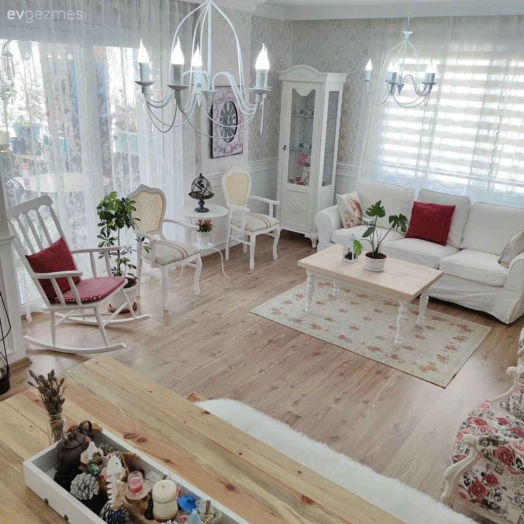 Country Stilden Vazgeçemeyen Bu Ev Hem Zarif Hem De Romantik