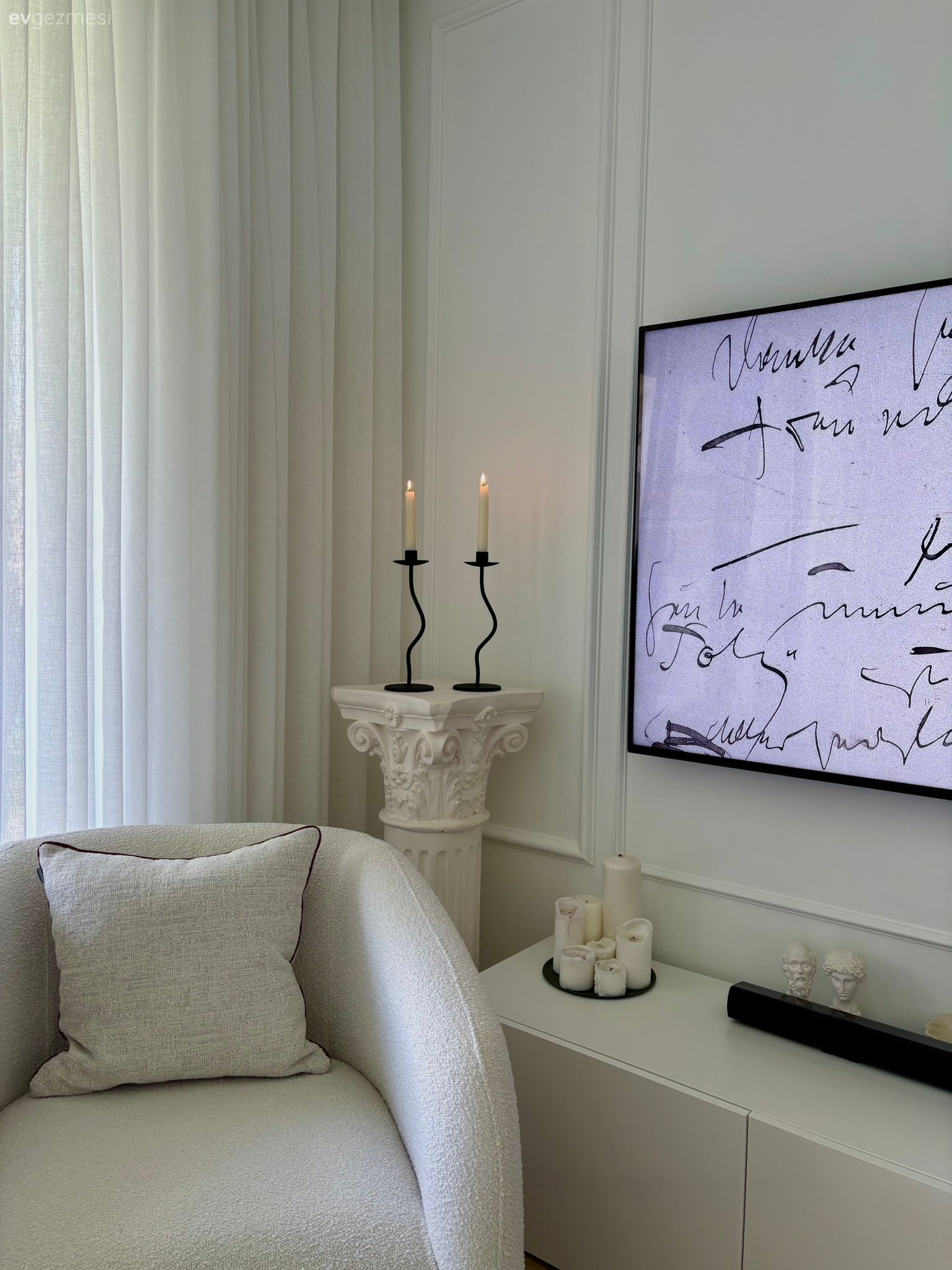 Duvar çıtalama, Beyaz, Bej, Krem, Tül perde, Perde, Dekoratif Objeler, Kırlent, Ev tekstili, Berjer