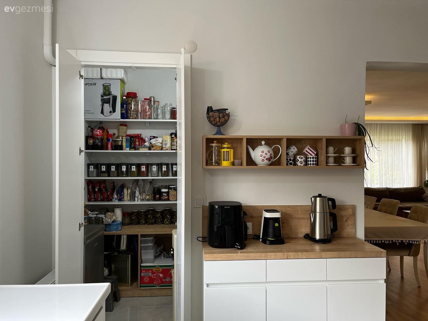 Küçük Evlerde Kiler Yapmak: Kiler Dolabı Fikirleri