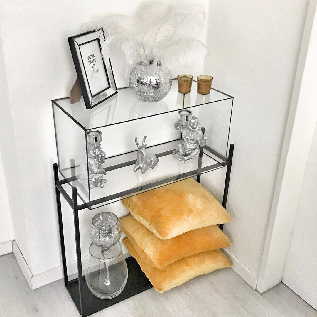 Sehpa, Metal ayaklı sehpa, Kırlent, Ev tekstili, Ev Aksesuar, Sehpa üstü aksesuarı, Dekoratif Objeler