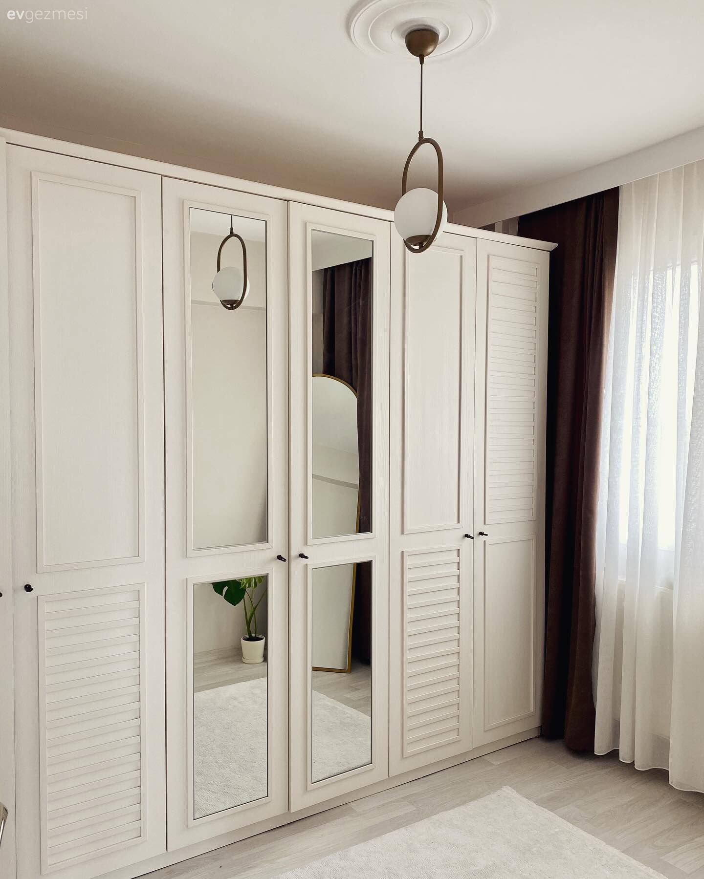 Bu İzmir Evinin Başlıca Özelliği Sadelik!