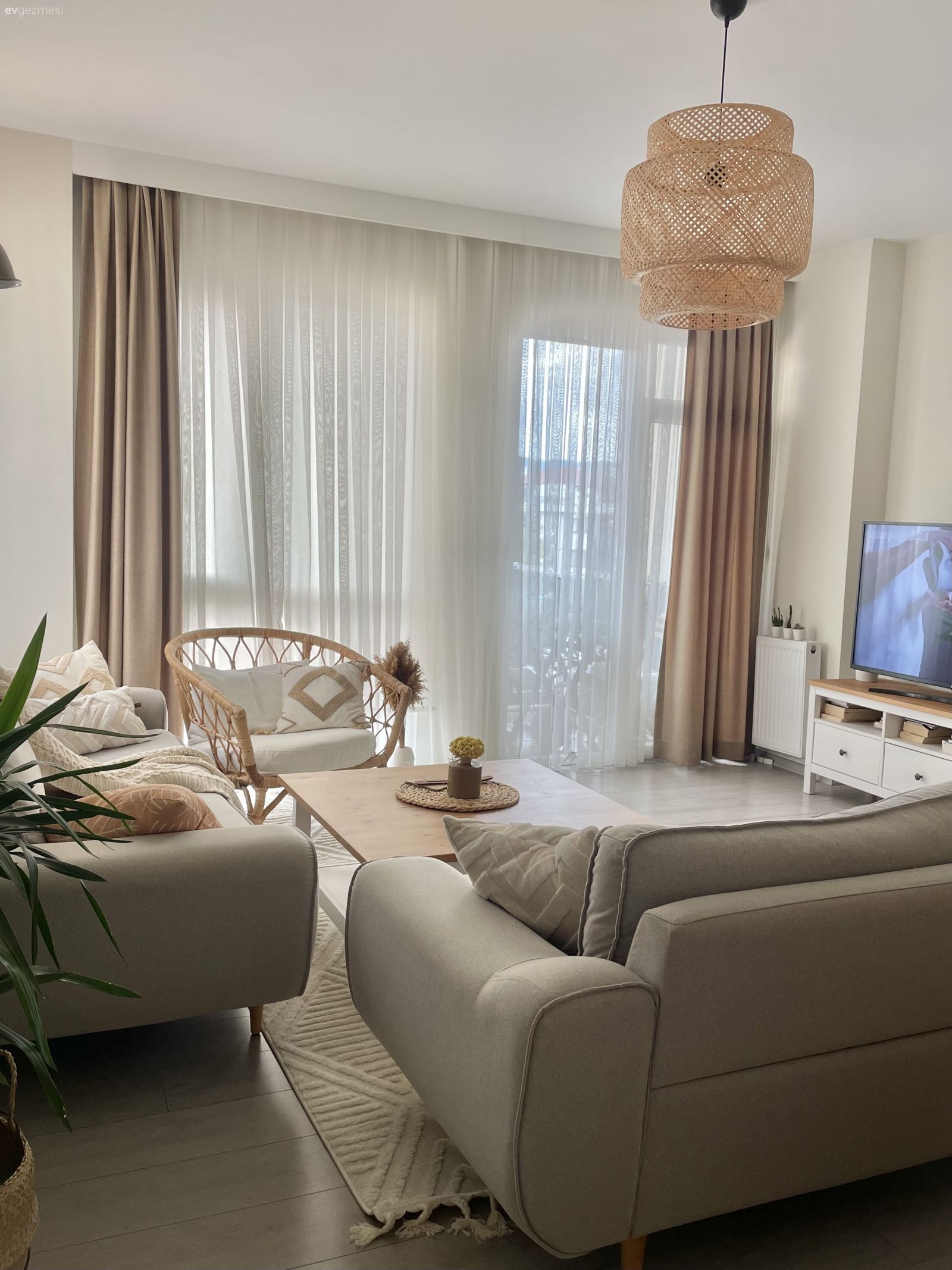 Bu Evde İskandinav Stilin Sevdiği Pek Çok Şey Mevcut