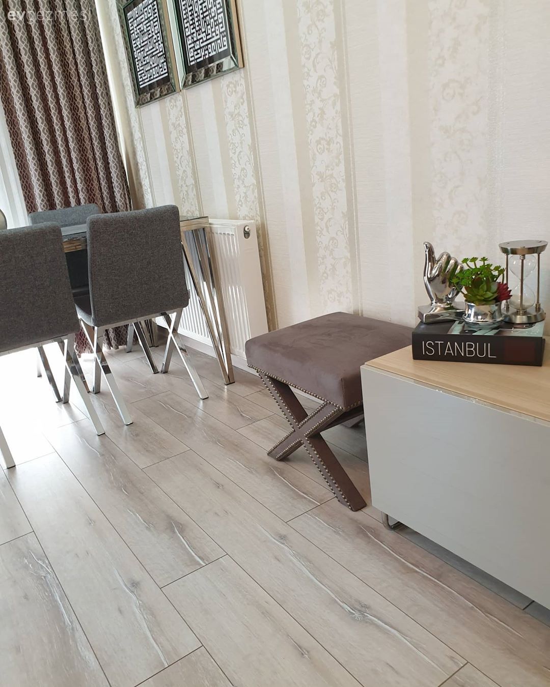 Gri Rengi Seven Bu İstanbul Evi İçin Sadelik Eşittir Mutluluk