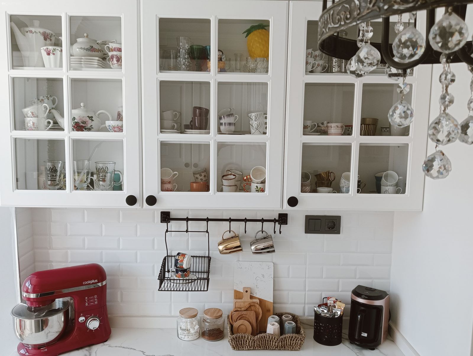 Koridor Tipi Bu Rize Mutfağında Country Stil Buram Buram!