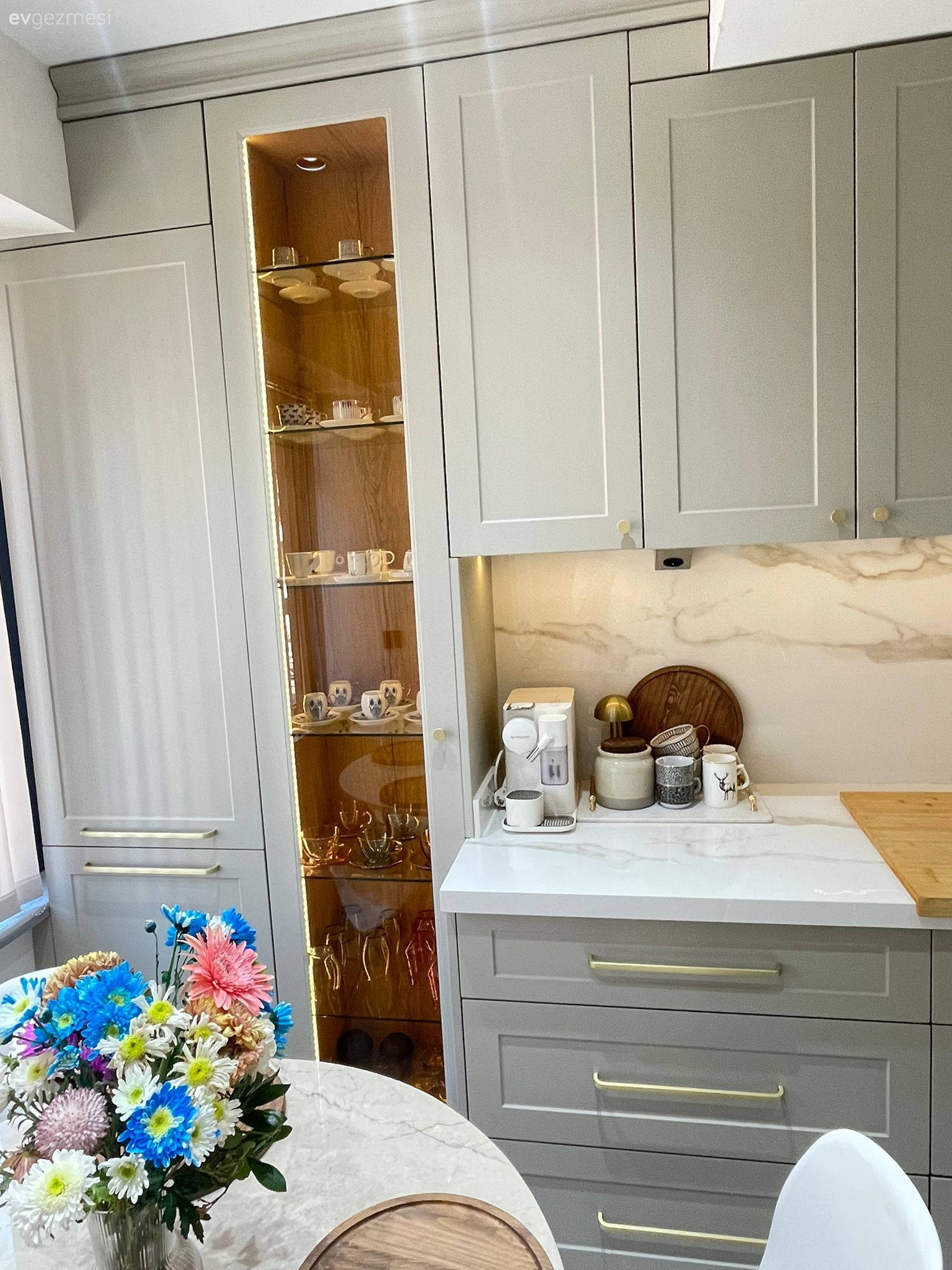 Balkon Artık Mutfakta: İstanbul'dan Komple Tadilat Geçirmiş Bir Ev