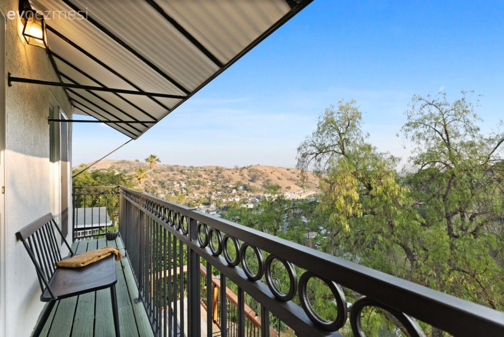 Müstakil Ev Yapacaklara 50 M2 Balkonlu Tek Katlı Ev Modeli