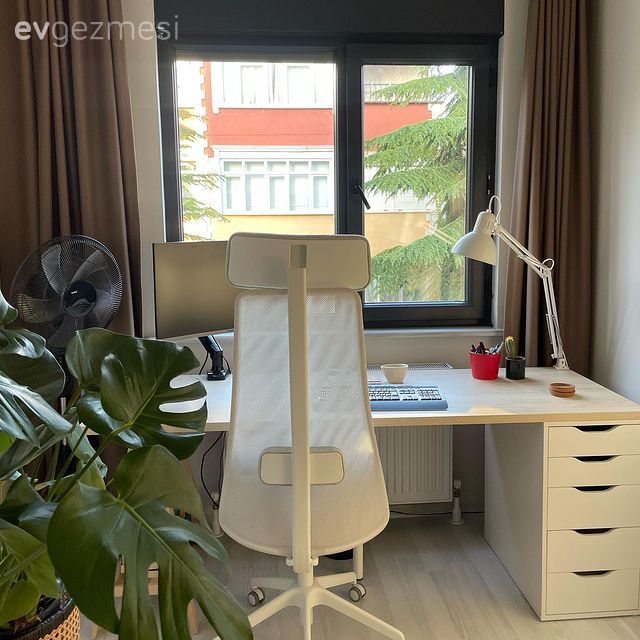 Bu İstanbul Evinde Şıklığın Yolu Ferahlıktan Geçiyor