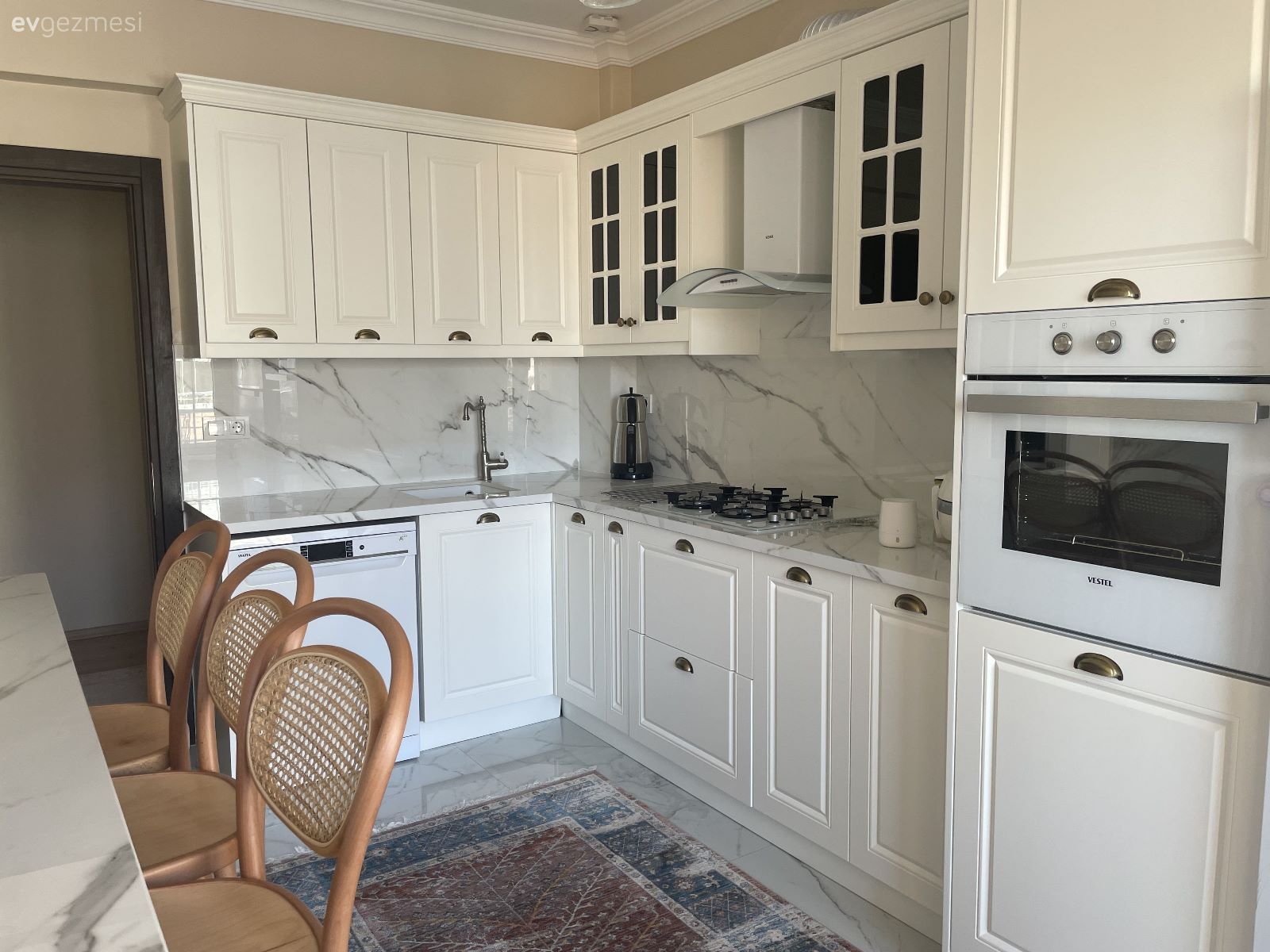 Öncesi&Sonrası: 4+1 Bu Evin Değişen Odalarında Sıcaklık Ön Planda!