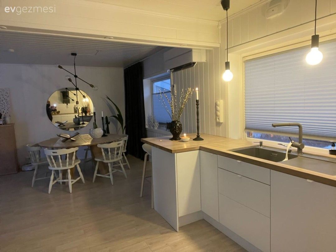 Mutfak, İskandinav, Beyaz, Beyaz ve ahşap mutfak, Mutfak Avize Modelleri, Sandalye, Mutfak masası, Mutfak tezgahı, Mutfak tezgah arası, Tezgah arası seramik, Yemek masası