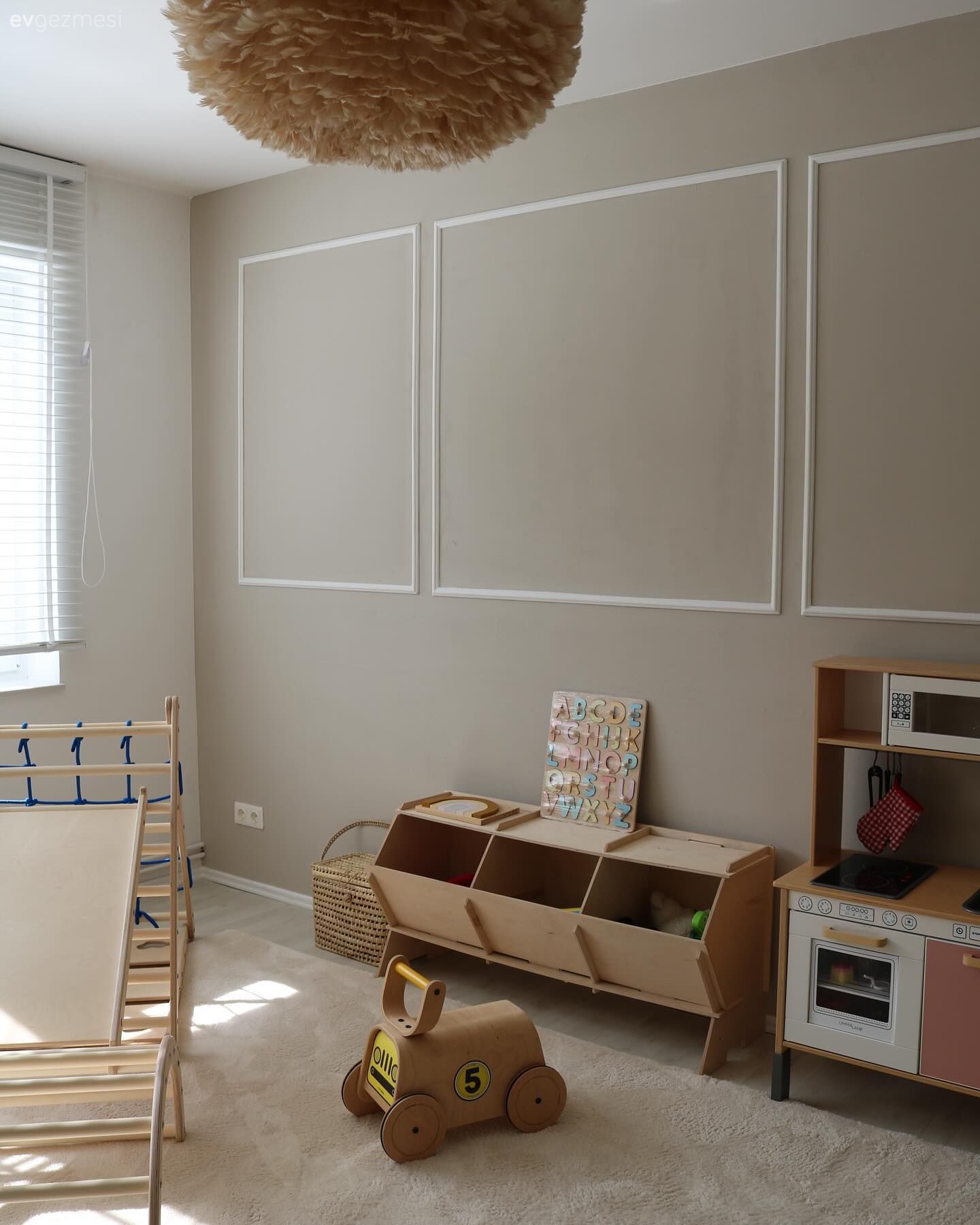 Yeşil Koltuğun Star Rolünü Üstlendiği Sıcak Bir Dekor!