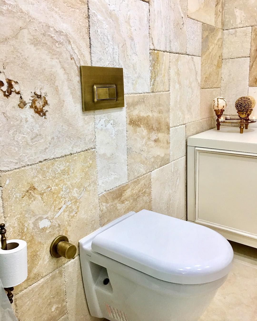 Banyo seramikleri, Banyo, Banyo aksesuarları