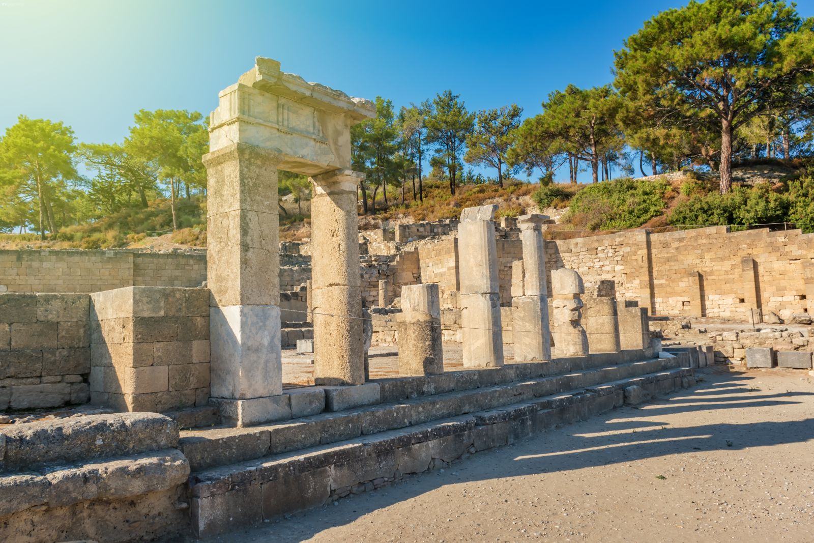 Yunan Adalarına Feribot ile Seyahatin En Güvenli Yolu: Tilos Travel