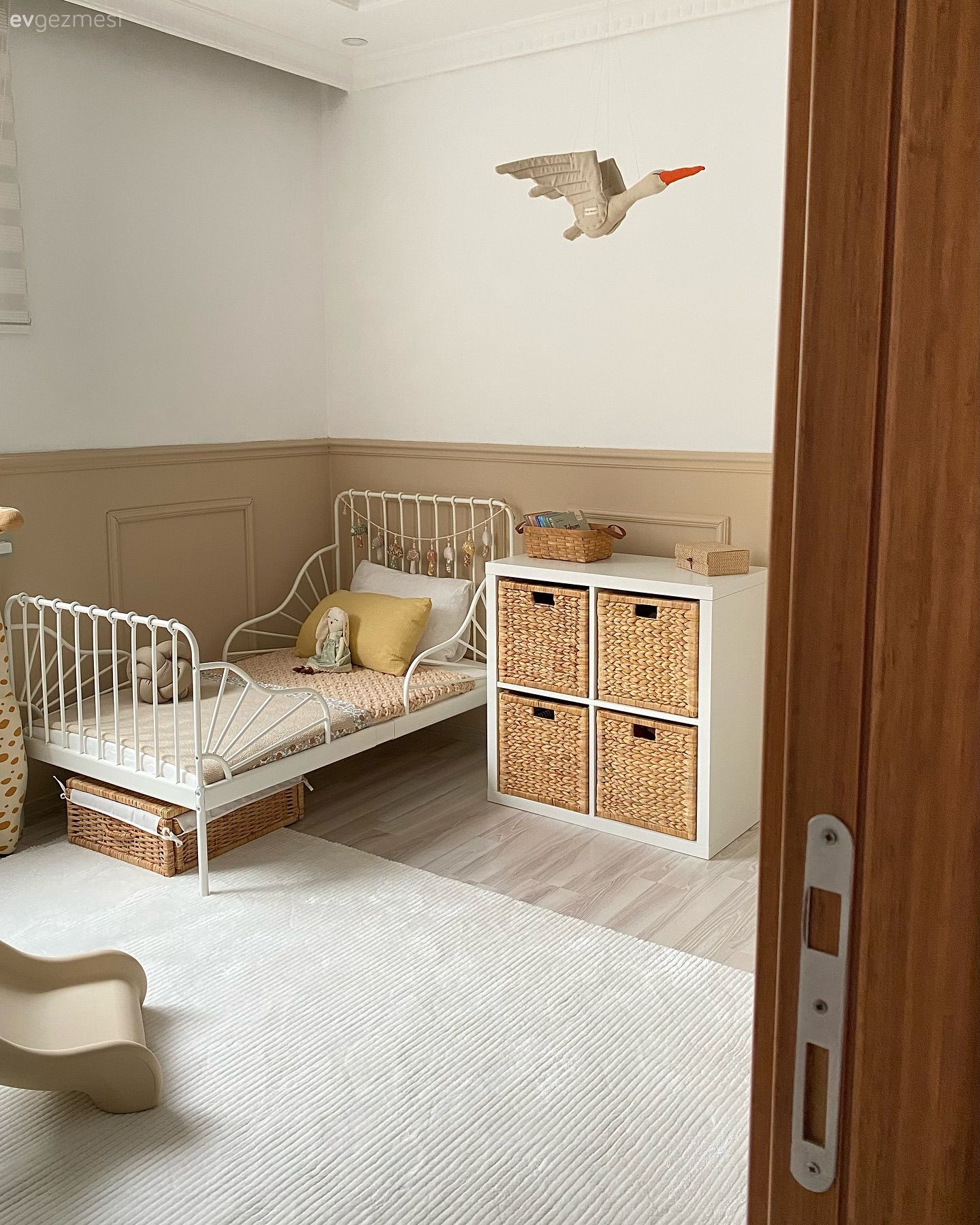 Bebeklikten Çocukluğa Geçişe Adapte Olan Bir Oda