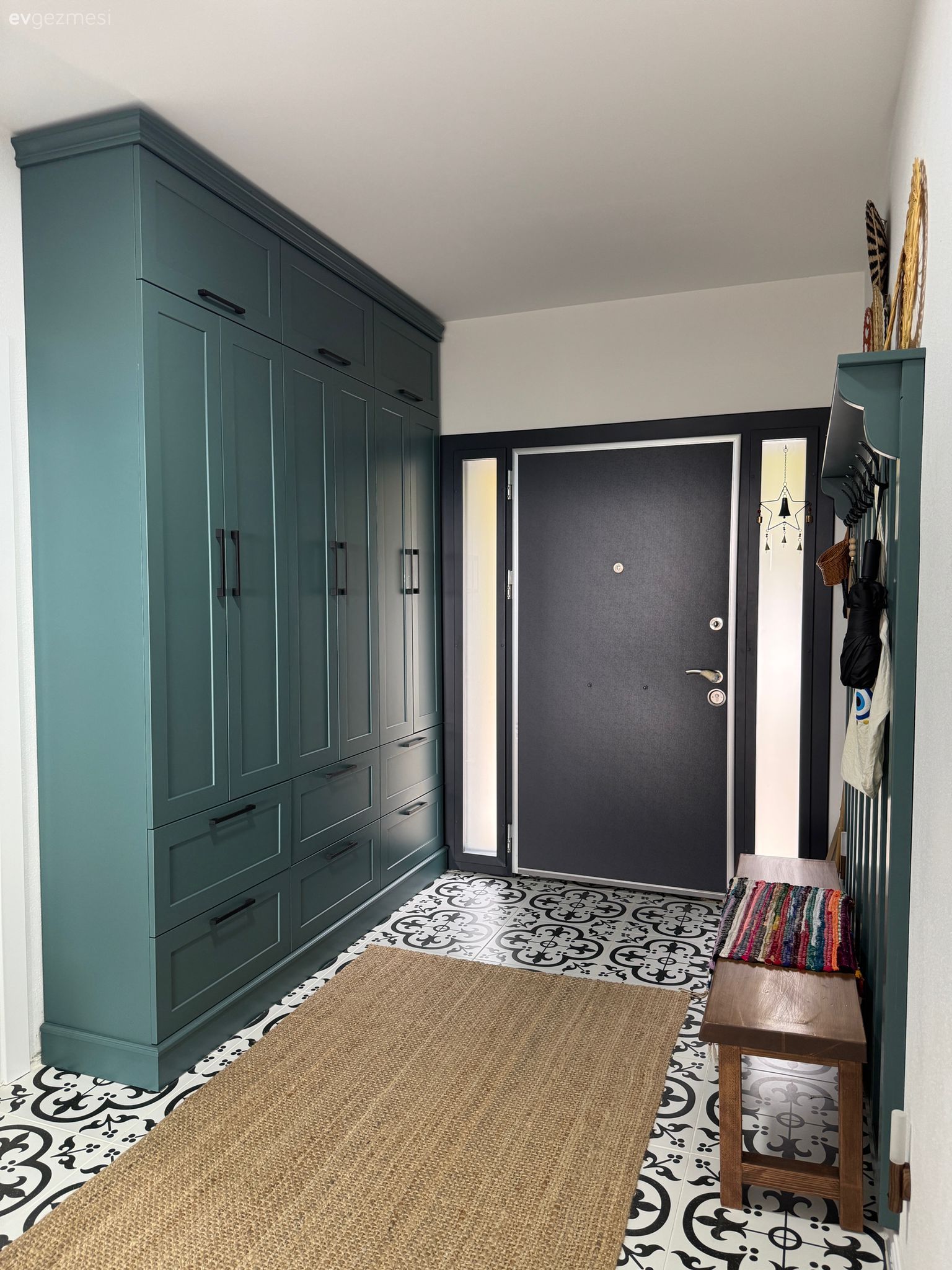 Manzaraya Saygı Duruşu: Trabzon'da Ege Ruhuna Sahip Köy Evi