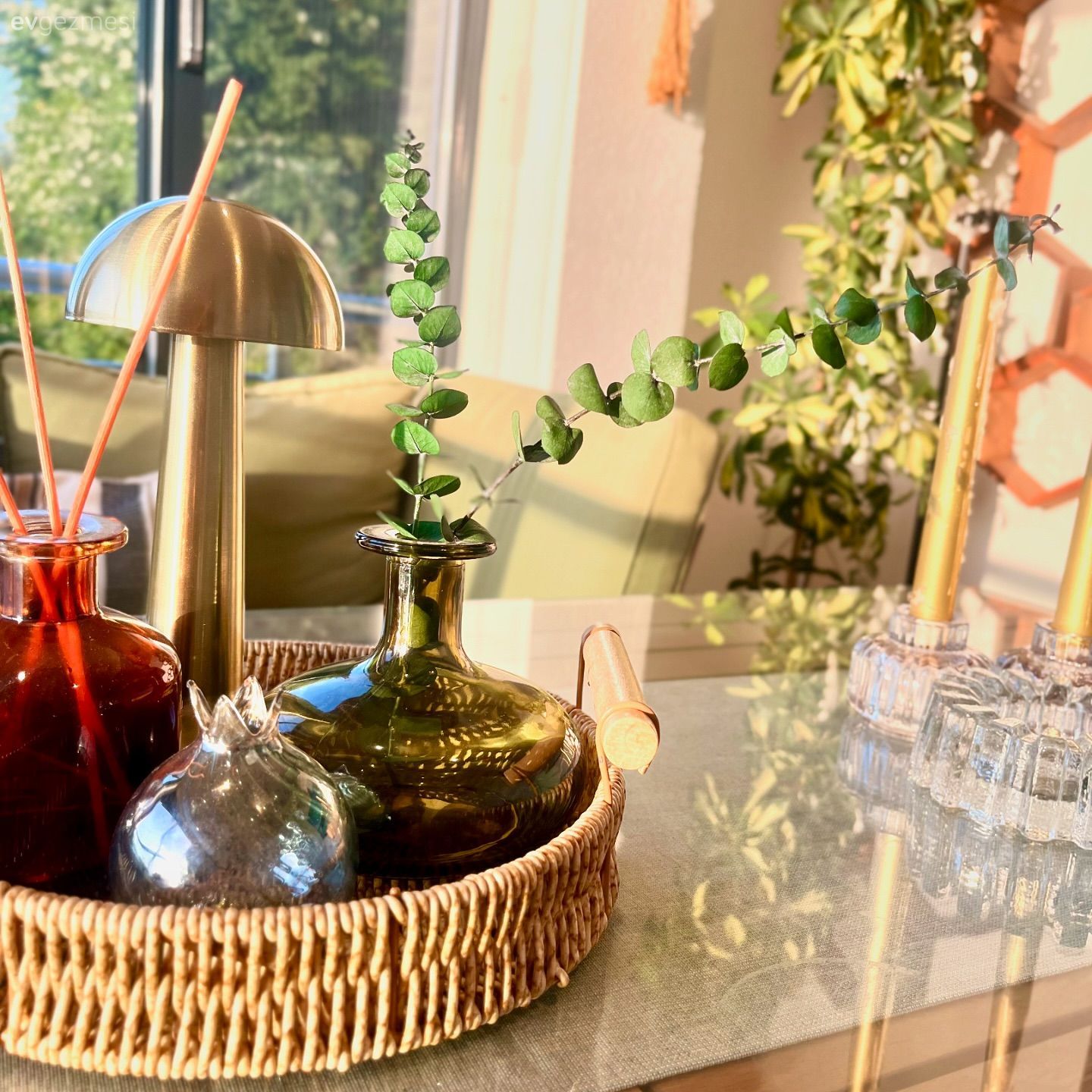 Yeşil, Ahşap Mobilya, Kırlent, Ev tekstili, Dekoratif Objeler