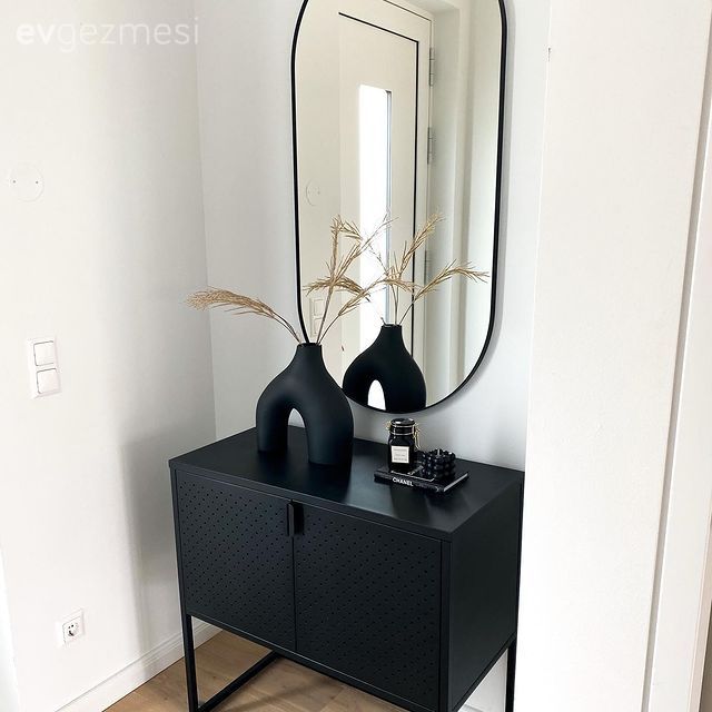 Antre, Beyaz, Siyah, Dresuar, Ayna, Vazo, Ev Aksesuar