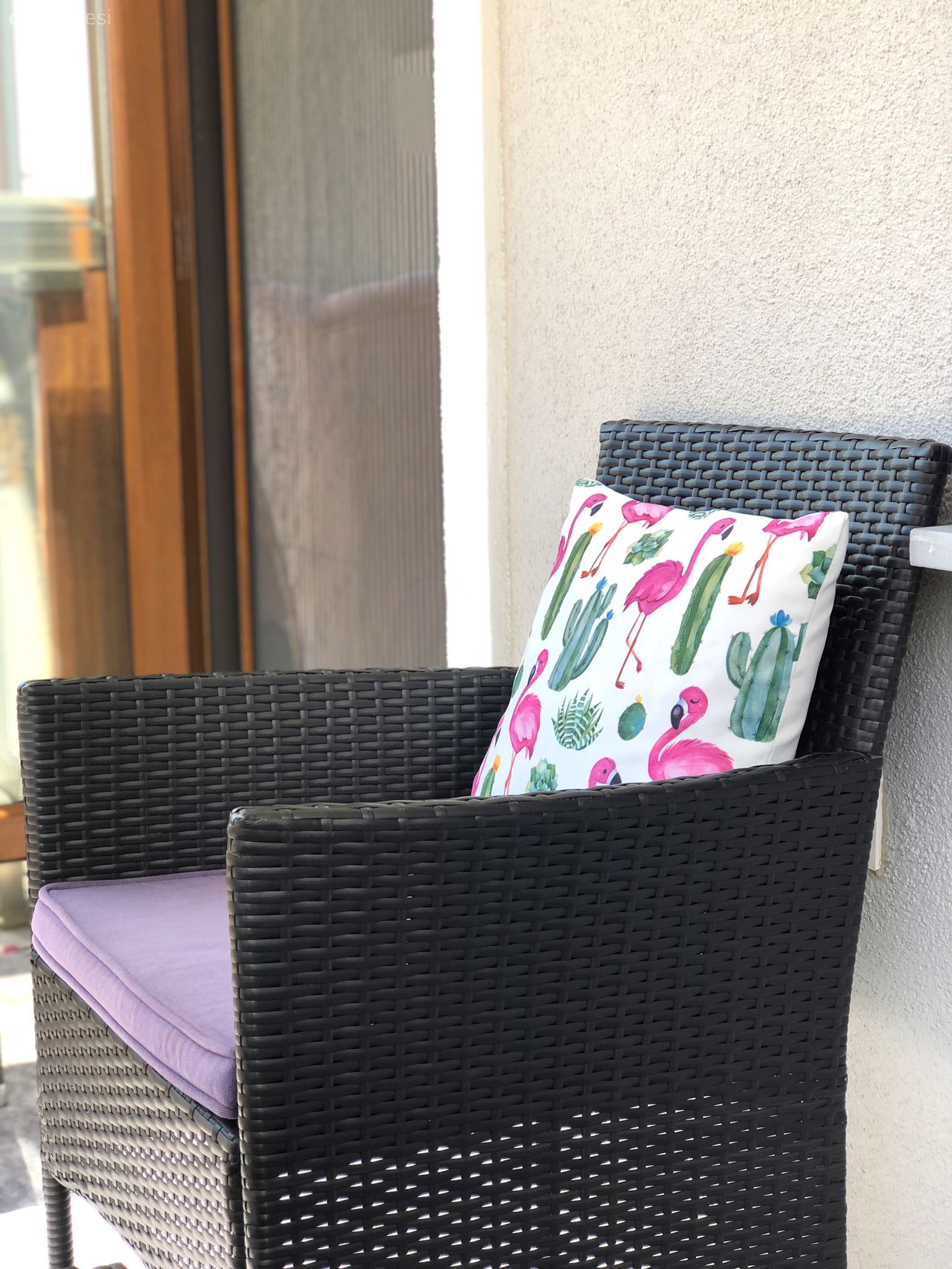 Bu Çanakkale Evinde Mor Renk Olmadan Bir Şeyler Eksik Kalıyor!