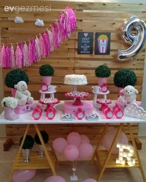 Özel Davetleri Evde Yapacaklar İçin Şahane Dekor Önerileri!