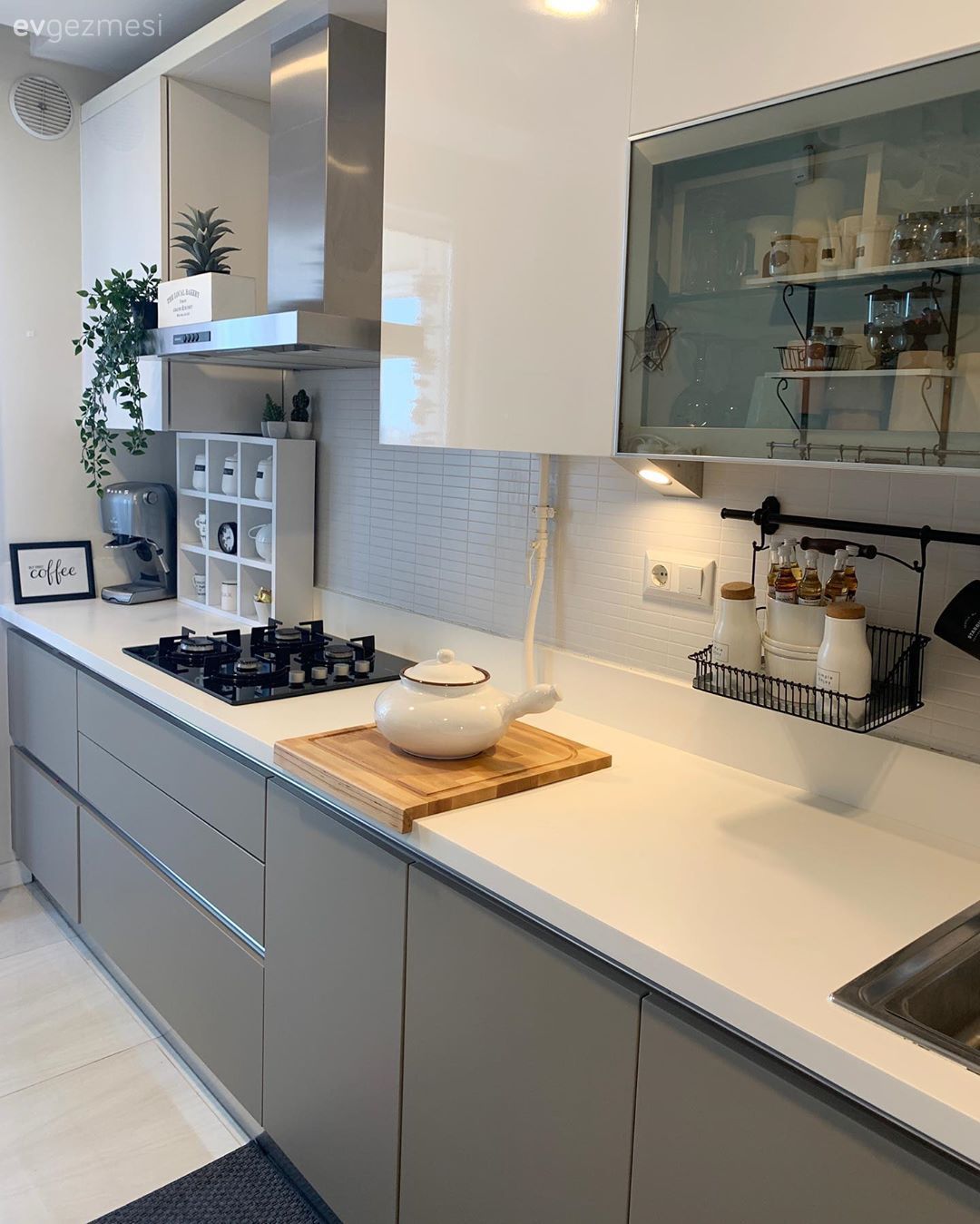 Bu İstanbul Evinin Yeni Dekorunu Çok Seveceksiniz!