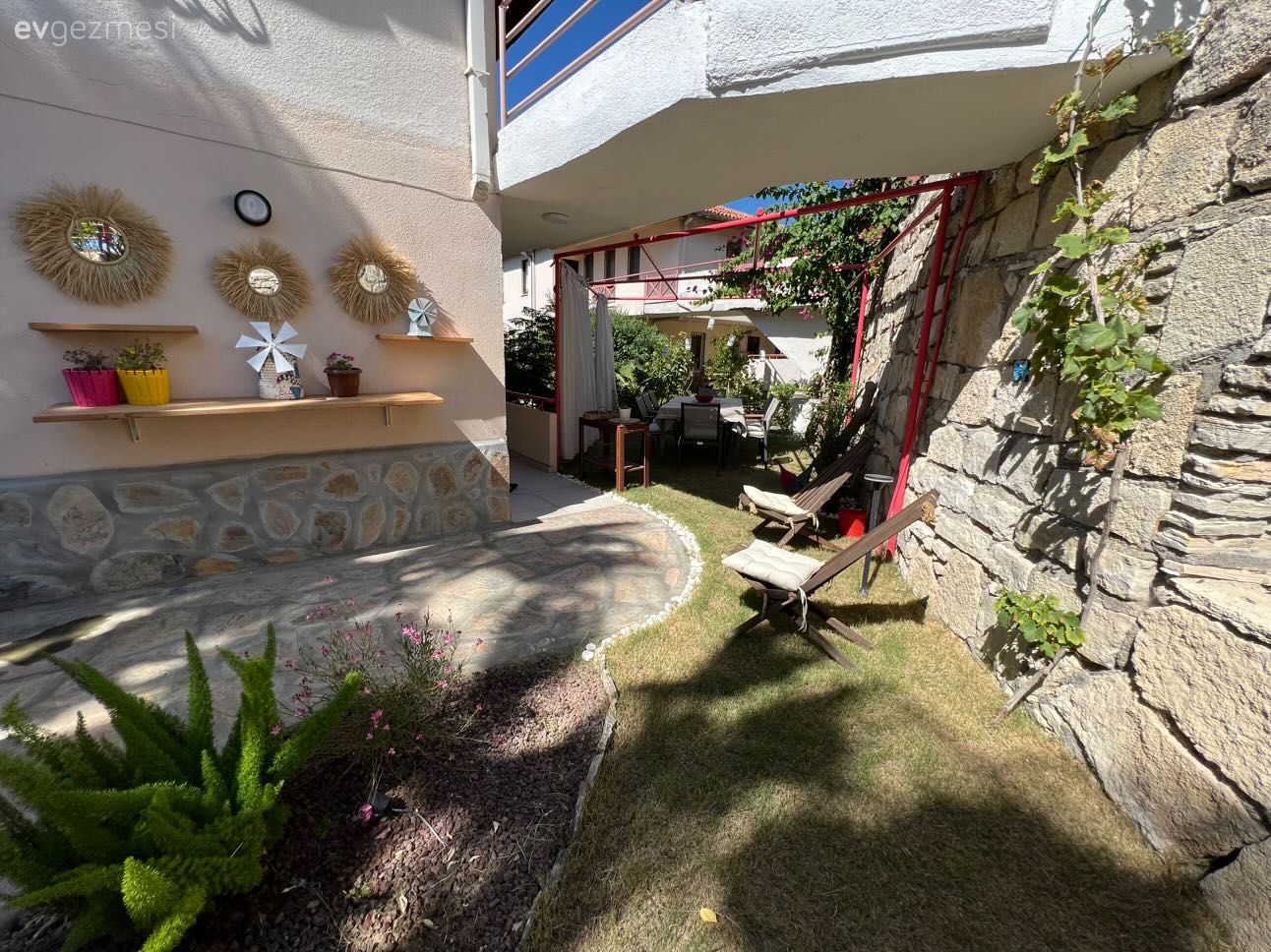 İyi Fikirlerle Dolu Bu Ev 65 M2 Ama Verdiği His Çok Daha Fazlası!