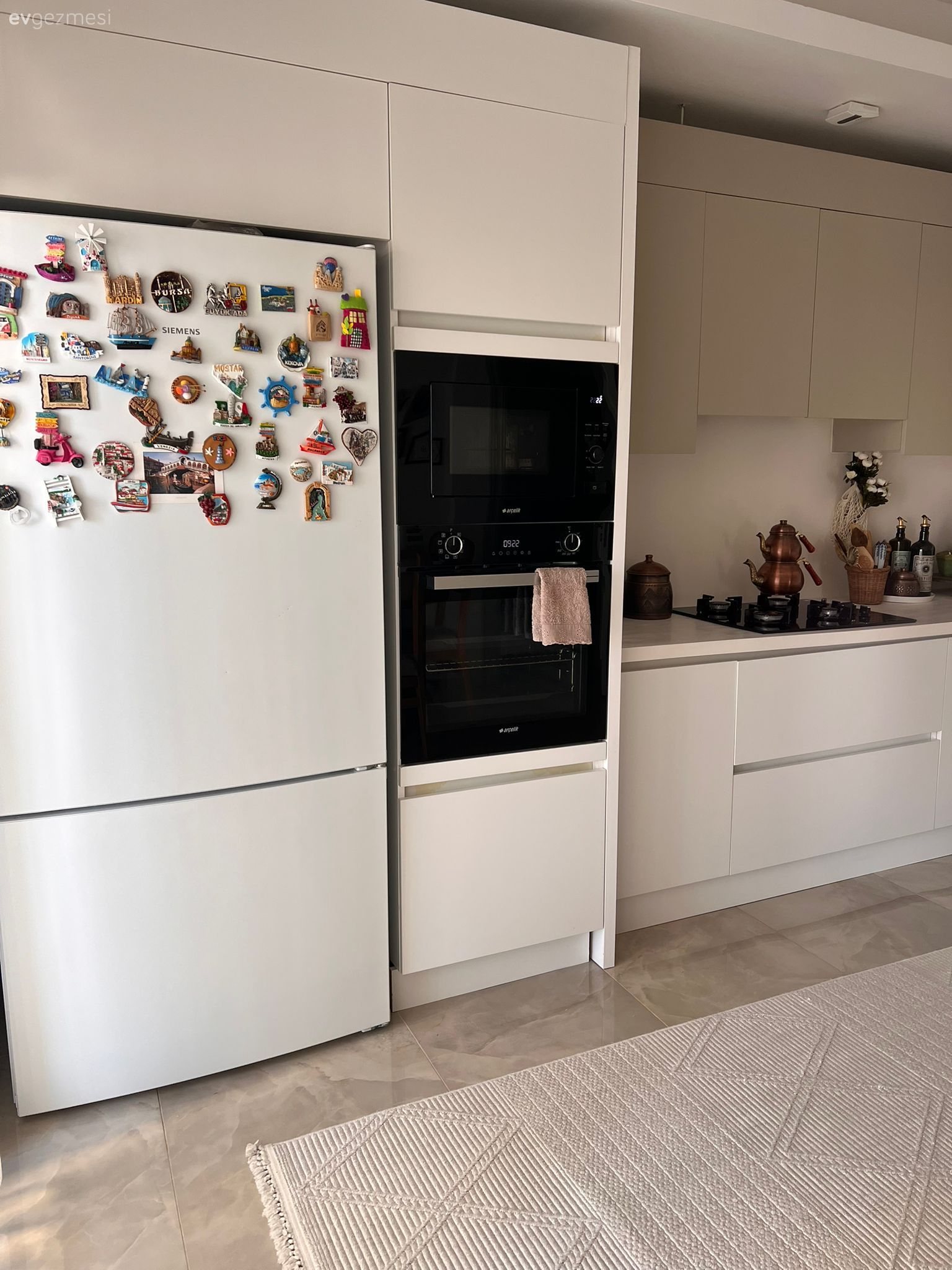 Bu Erzurum Evinde Ayrı Yerlerden Alınan Parçaların Uyumu Var