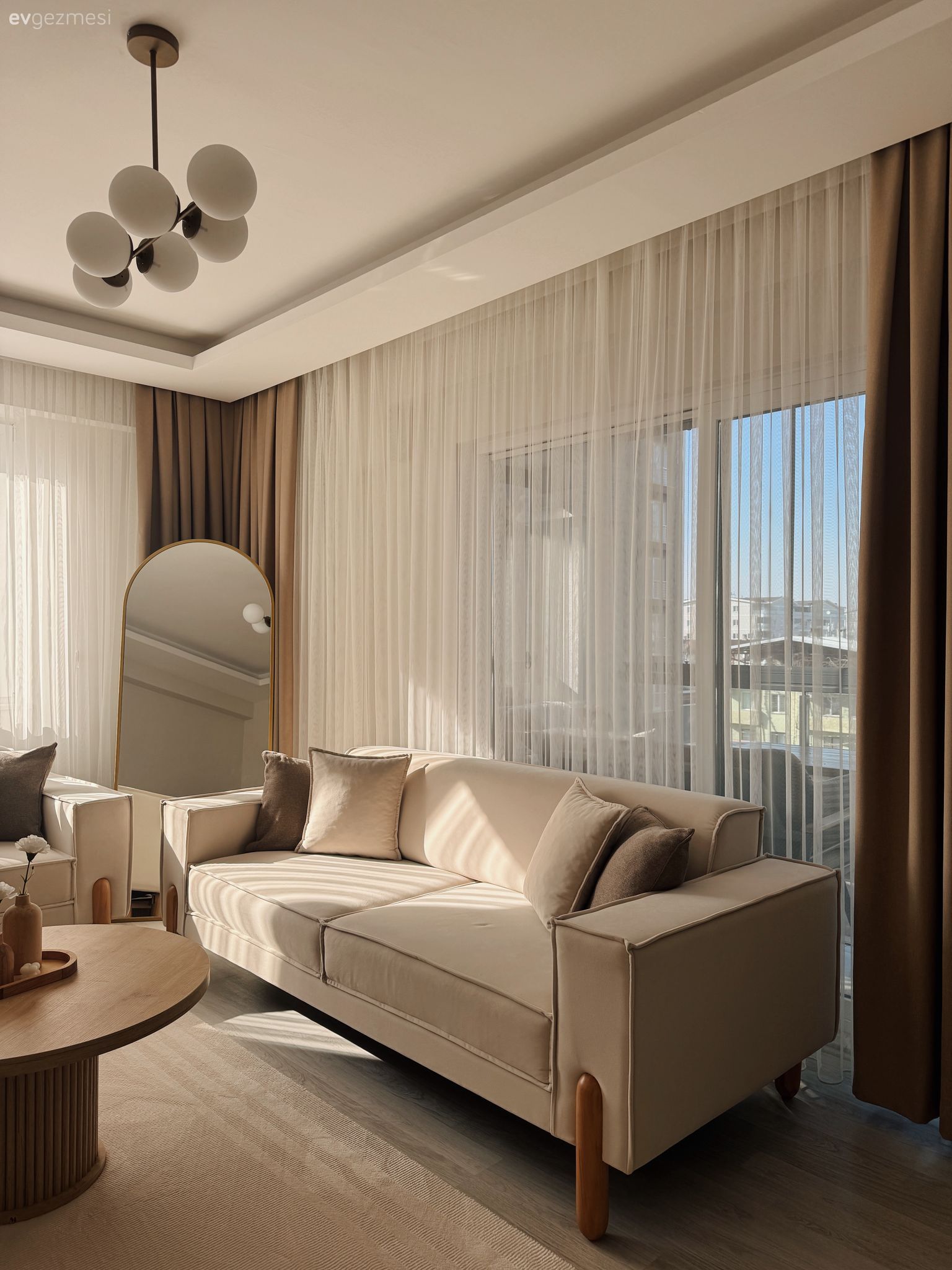 Bursa'daki Bu Evde Büyük Parçalar Sade Tamamlayıcılar Sıcak