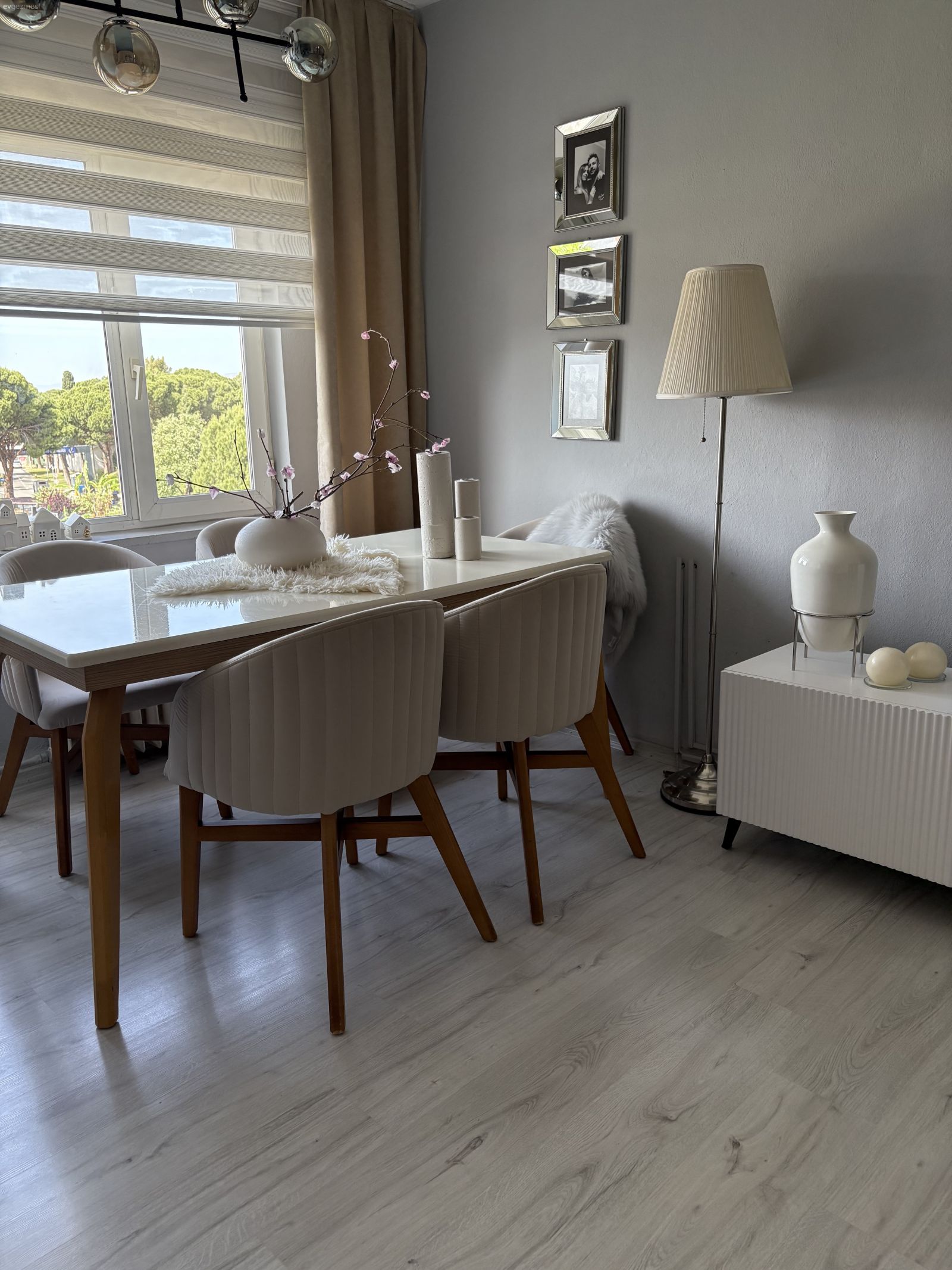 Bu İzmir Lojmanında Farklı Tarzlar Bir Arada Yaşıyor