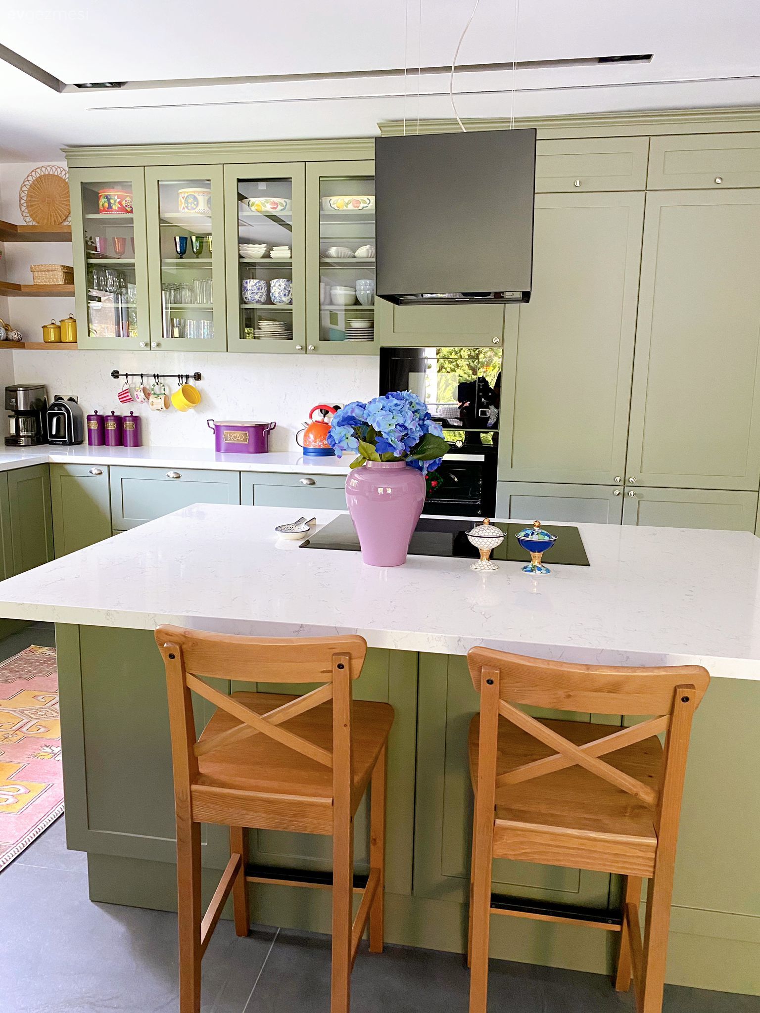 Mutfak, Gri, Beyaz, Yeşil, Mutfak tezgahı, Mutfak tezgah arası, Tezgah arası seramik, Mutfak aksesuarları