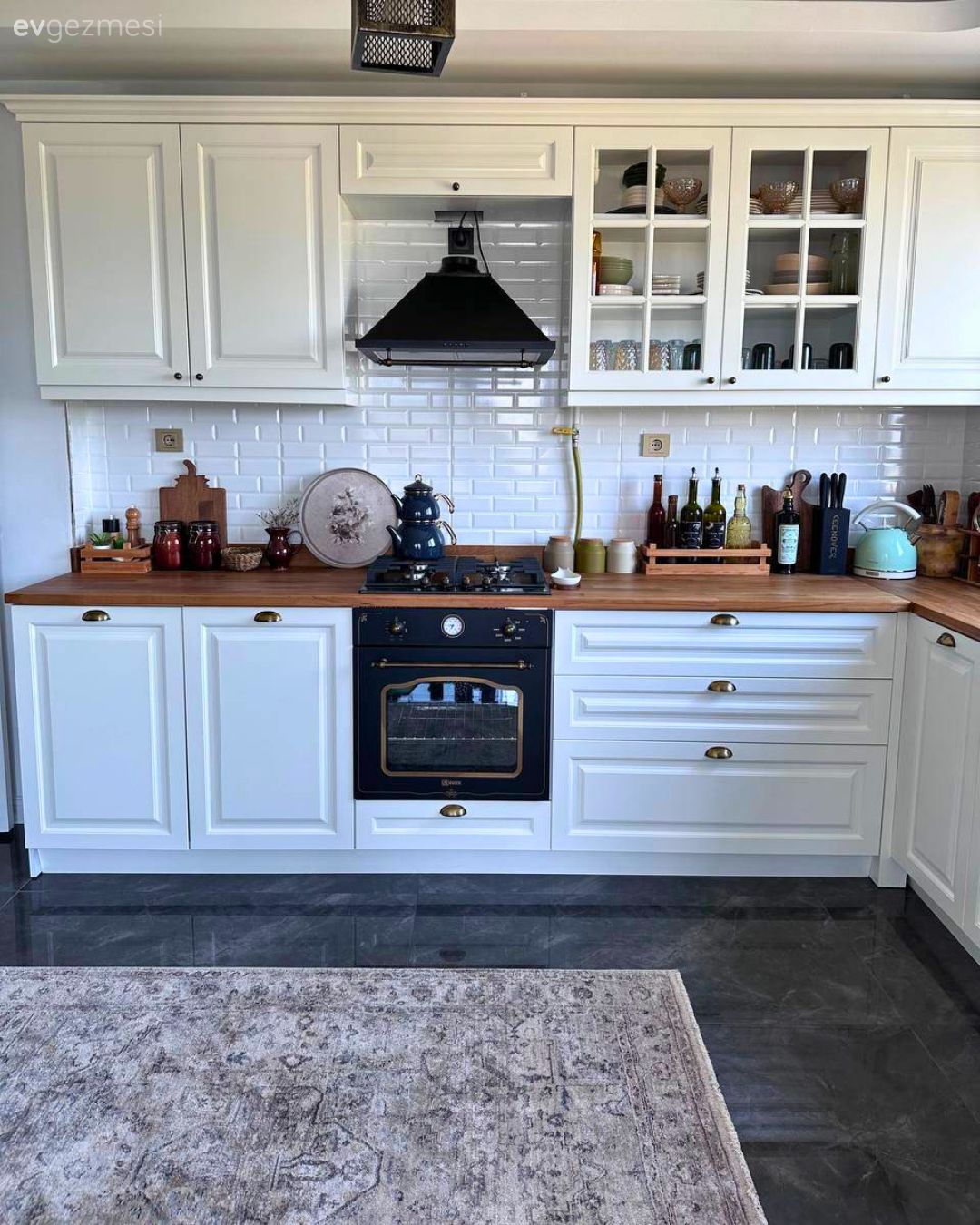 Bursa'daki Bu Yeni Gelin Evinde Modern ve Nostalji İç İçe