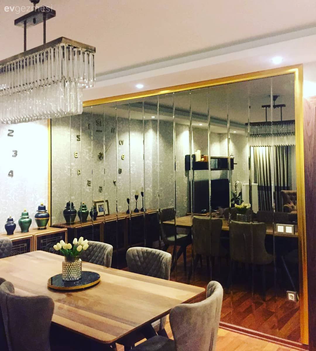 Ev Gezmesi: Yepyeni Duvarıyla Başkalaşan Bir İstanbul Salonu