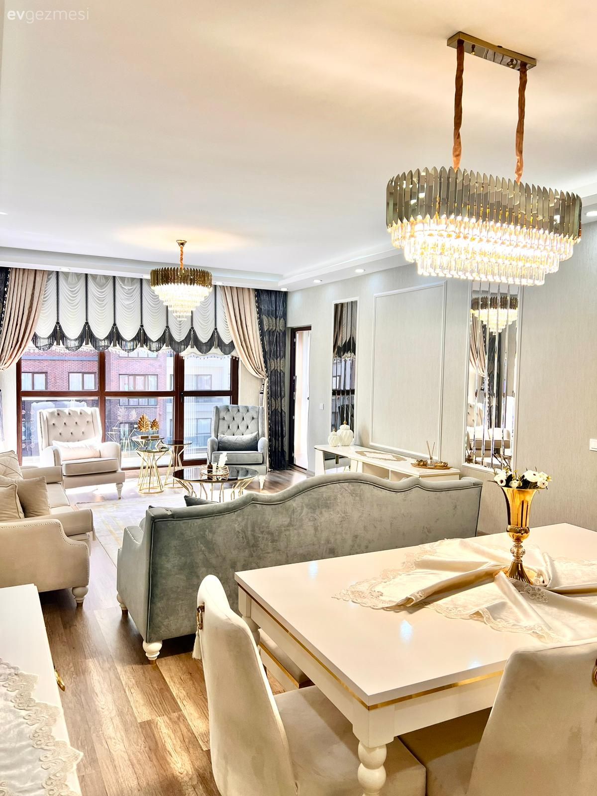 Bu Kocaeli Evinde Üç Farklı Tarz Uyumla Kucaklaşmış!