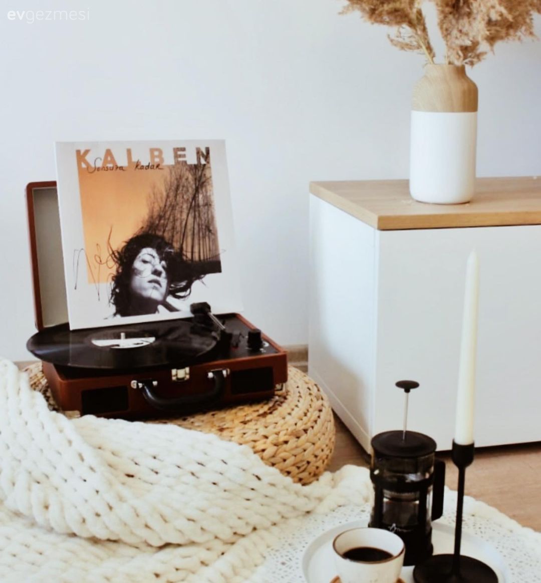 Vazo, Ev Aksesuar, Pampas otu, Hasır puf, Beyaz