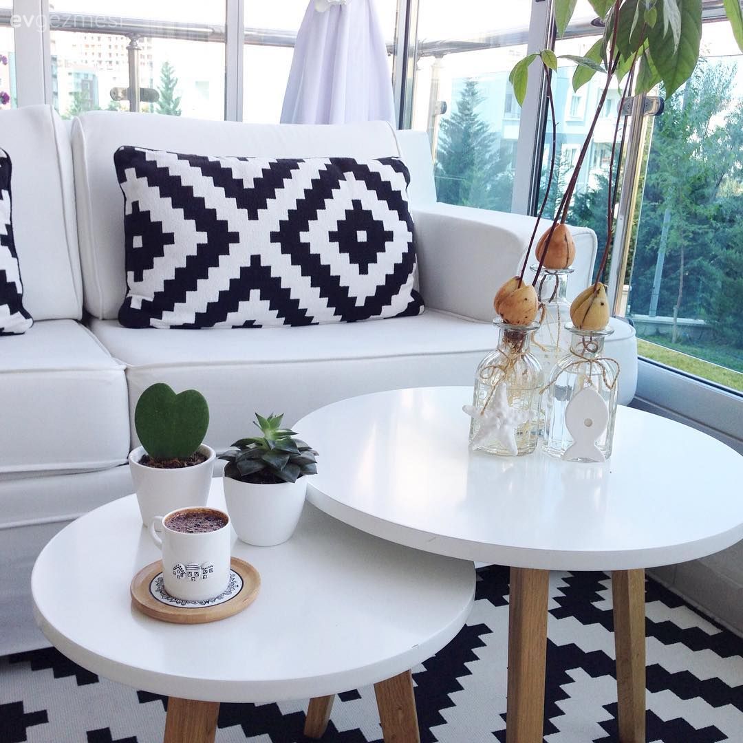 Bu Evin Sahibine Beyaz Koltukları Verin ve Sonucu İzleyin!