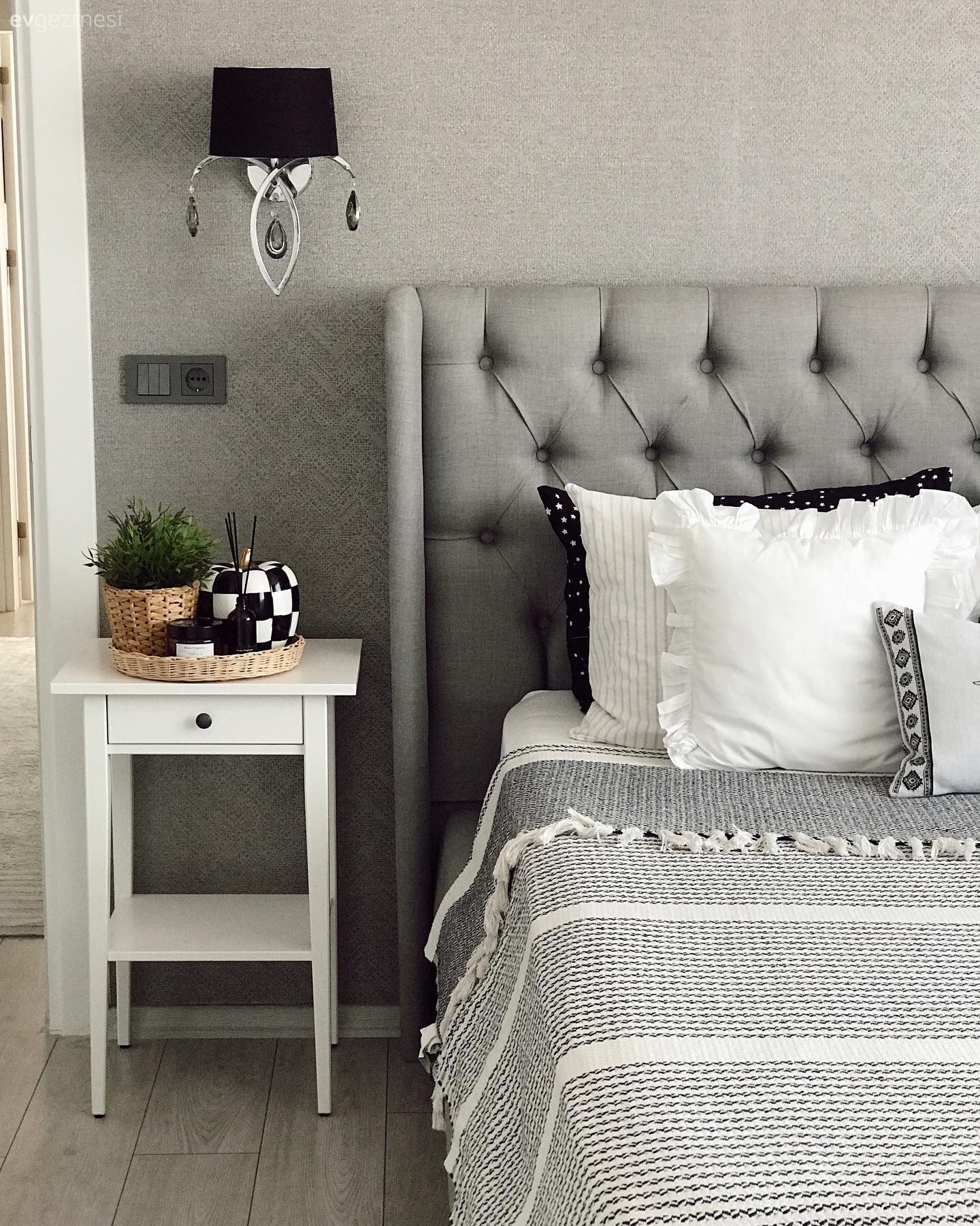 Bu Osmaniye Evinde Özel Yapım Dolaplar Düzen Kaynağı