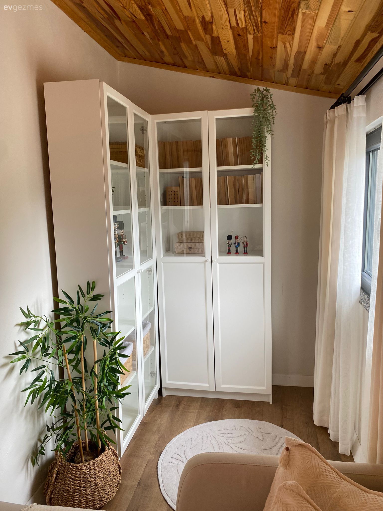 Artvin'deki Bu 144 M2'lik Ev Köy Hayatına Alışmış Villa Kıvamında!