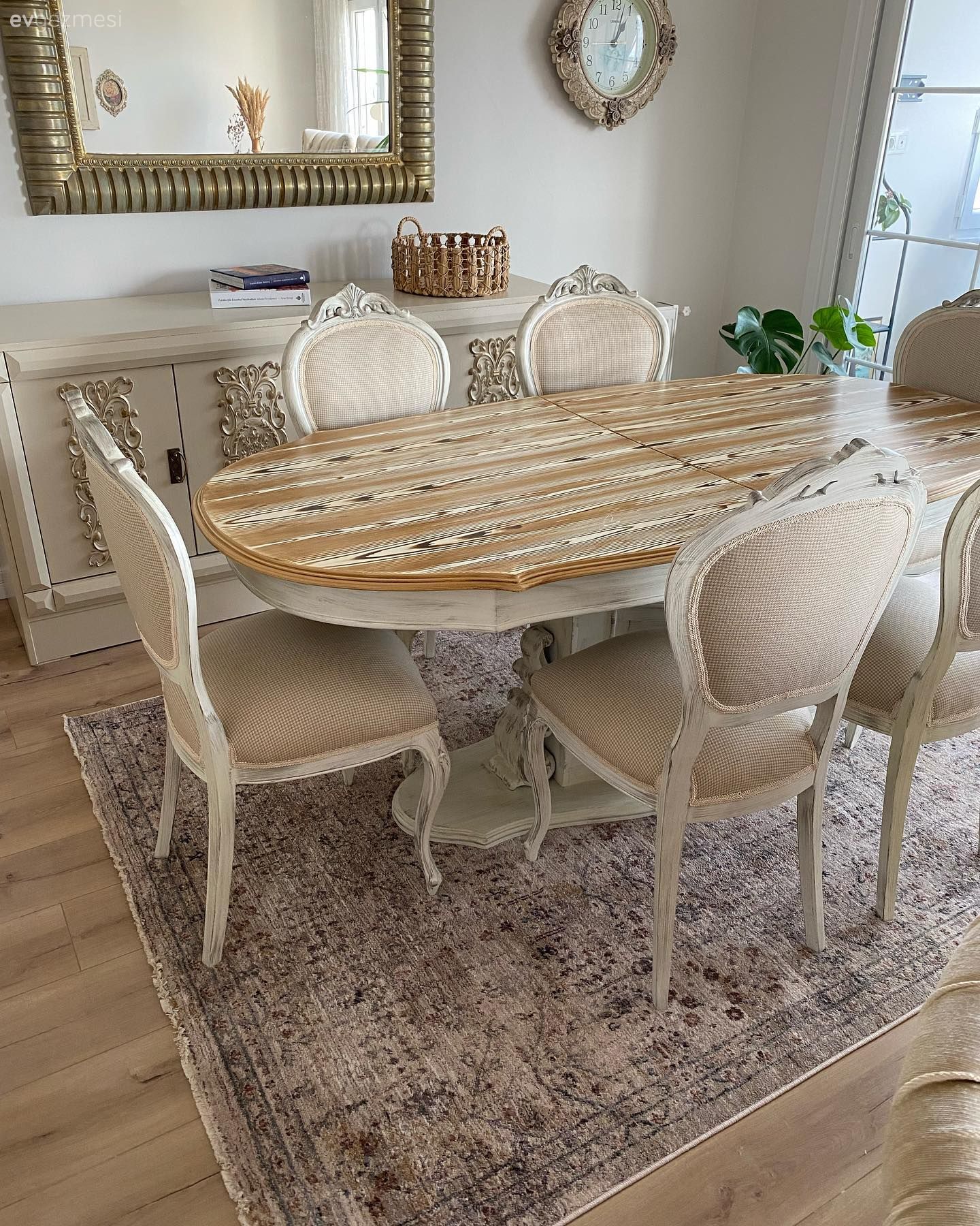 Bir Gözü Geçmişe Bakan Bu Ev Dün ve Bugünün Arasında!