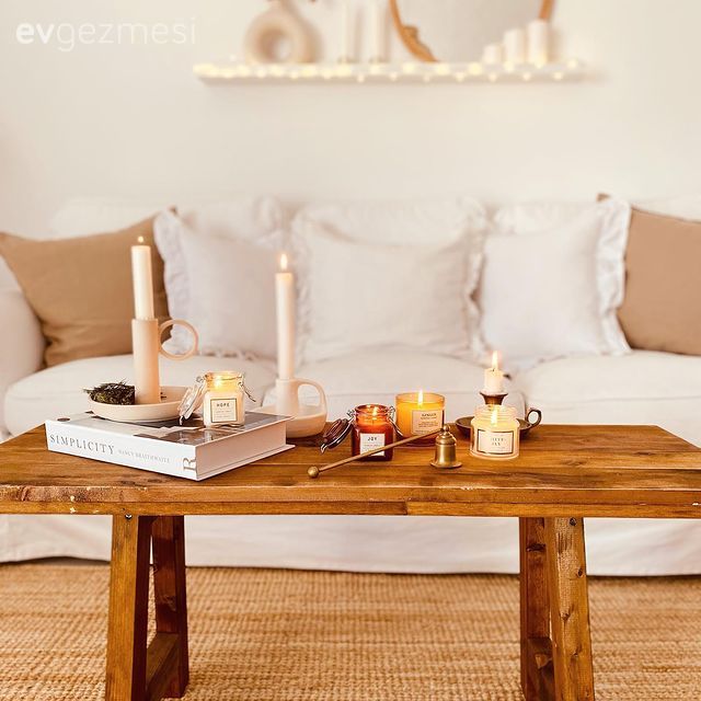 Bu Şirin Evde Beyaz ve Ahşap Her Köşede Kol Kola!