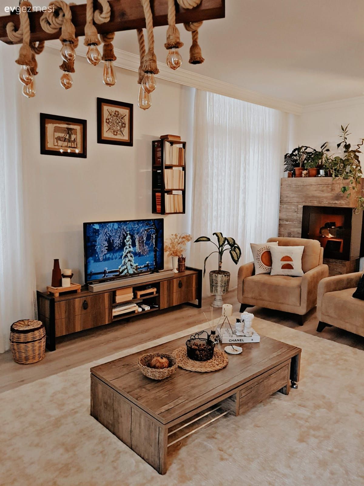 2021 Yılından Ev Gezmeleri: Yılın En Sevilen Salonları!