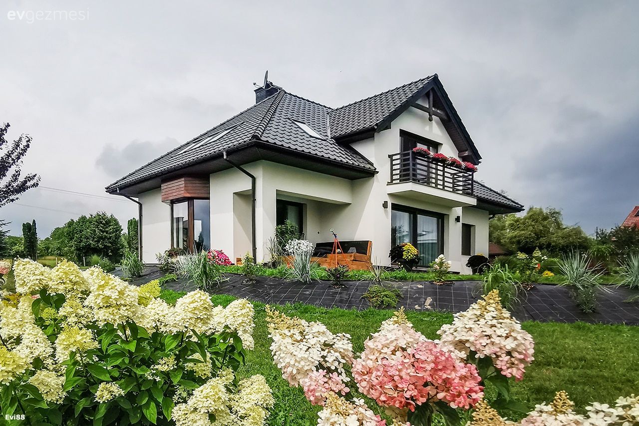 Müstakil Ev Yapacaklara İlham Verecek 200 M2'lik Dubleks Ev